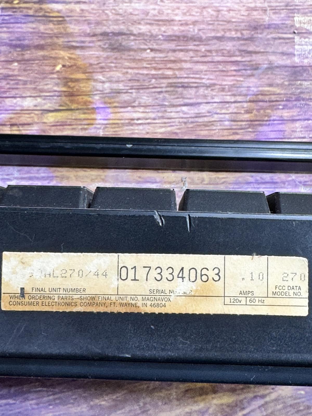 Designer Magnavox 270 Vintage AM/FM Radio Black Retro Works Battery Size ONE SIZE - 9 Thumbnail