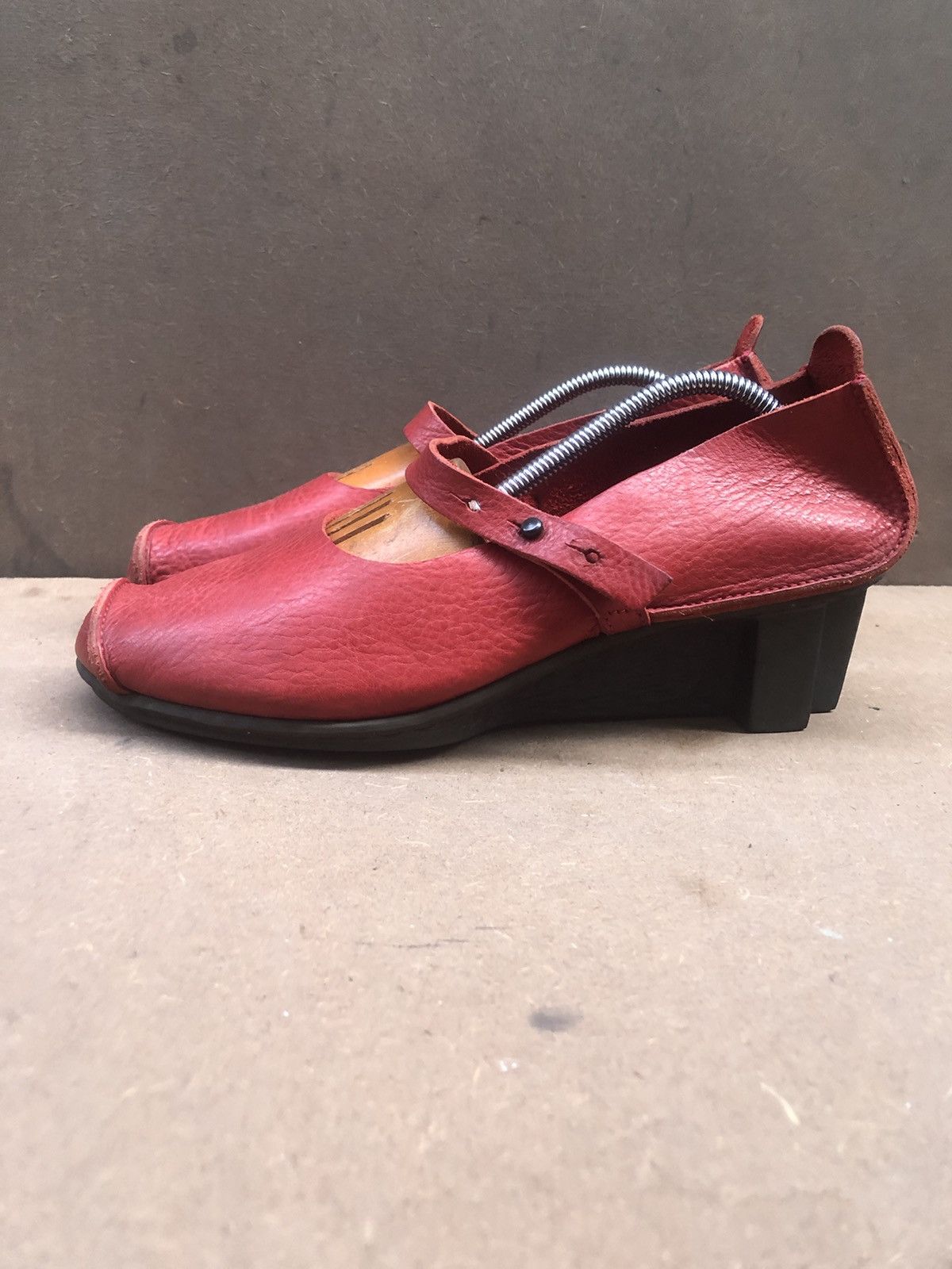 Trippen Trippen Red Calfskin Leather Women’s Mary Jane shoes size 39 Size US 8 / IT 38 - 6 Thumbnail