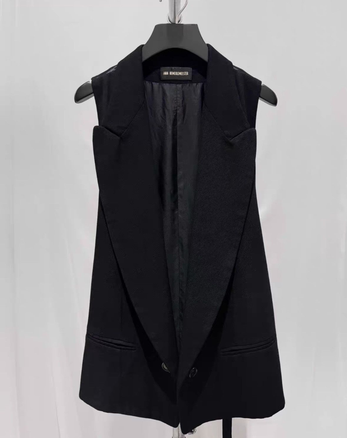 Ann Demeulemeester Ann demeulemeester black vest wxx Size S / US 4 / IT 40 - 2 Thumbnail
