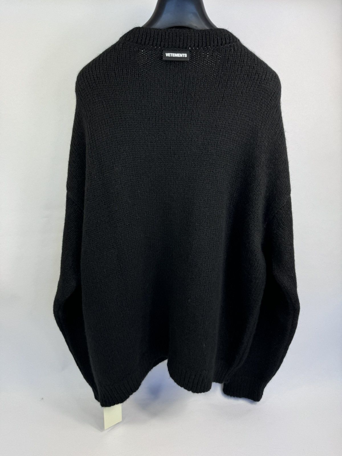 Vetements OVERSIZED EMBELLISHED ALPACA-BLEND CARDIGAN Size US XXL / EU 58 / 5 - 2 Thumbnail