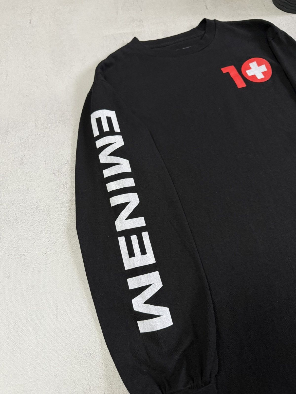 Eminem EMINEM 10 YEAR ANNIVERSARY RECOVERY LONG SLEEVE SHIRT BLACK Size US M / EU 48-50 / 2 - 4 Thumbnail
