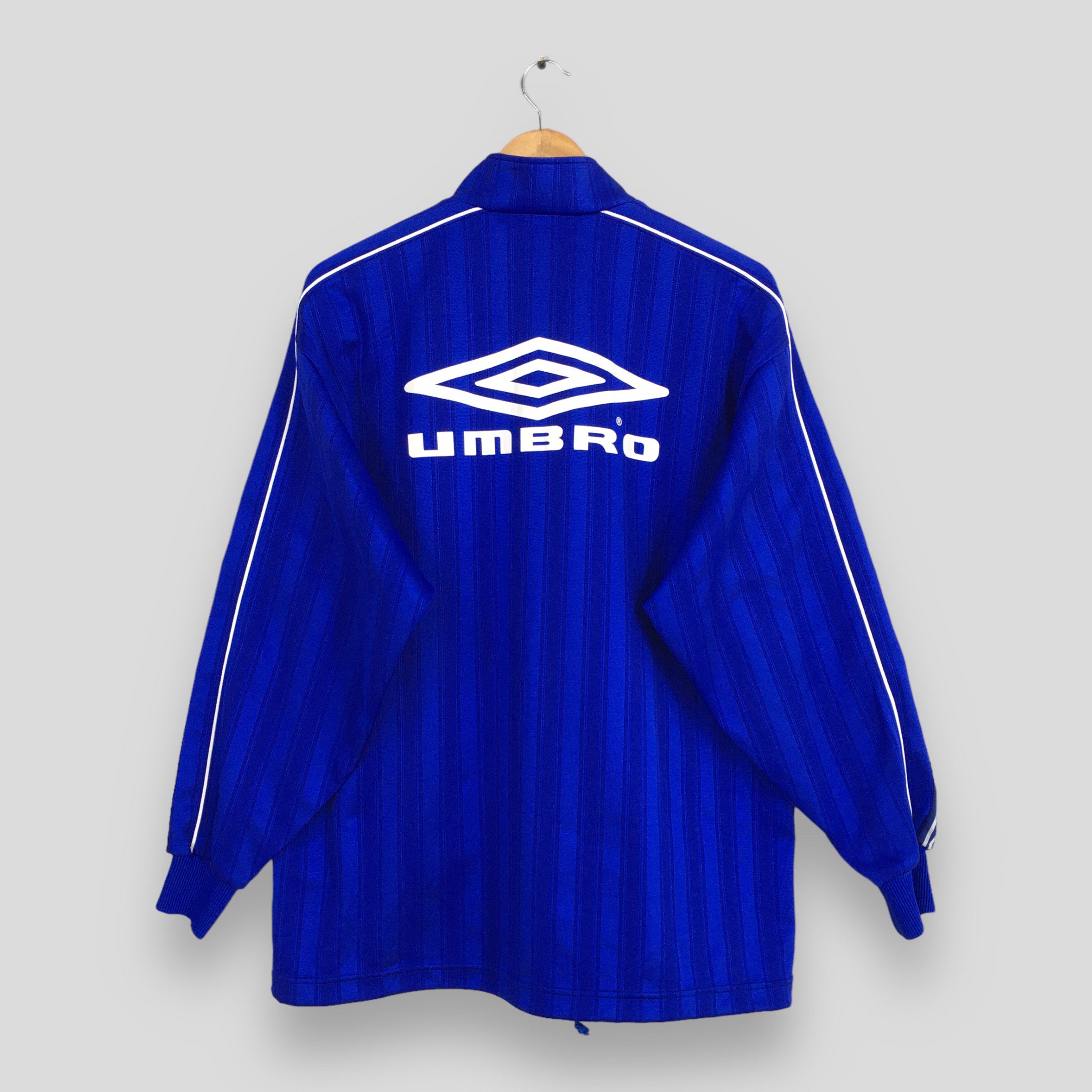 Umbro Vintage 90's Umbro Windbreaker Jacket Large Size US L / EU 52-54 / 3 - 1 Thumbnail