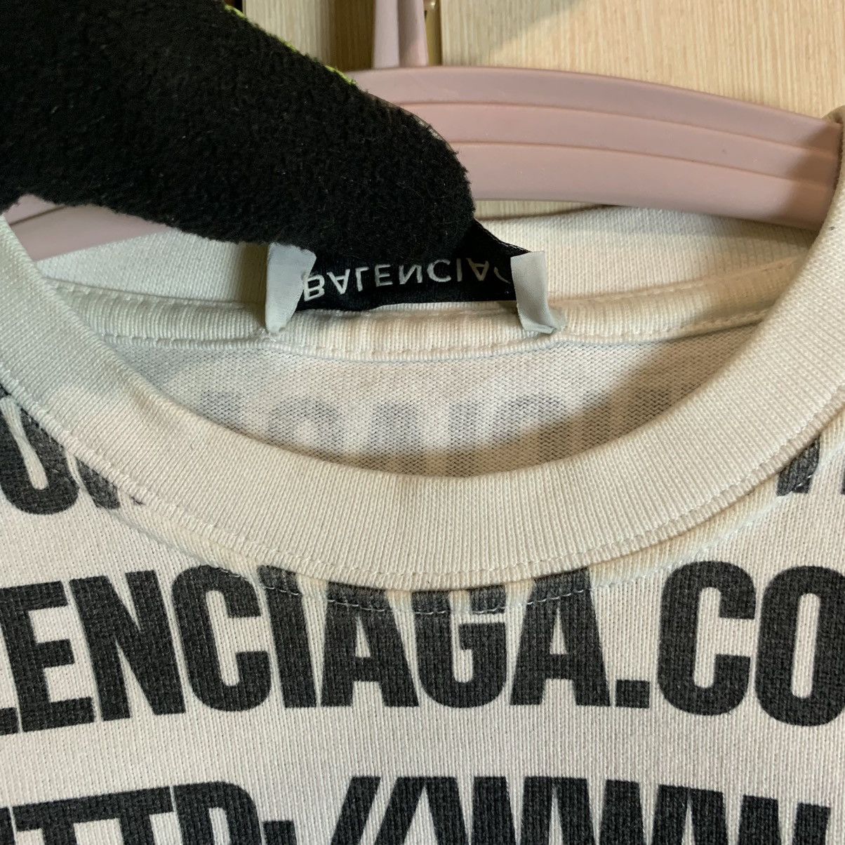 Balenciaga Balenciaga Monogram Logo RARE Sweatshirt Size US M / EU 48-50 / 2 - 18 Thumbnail
