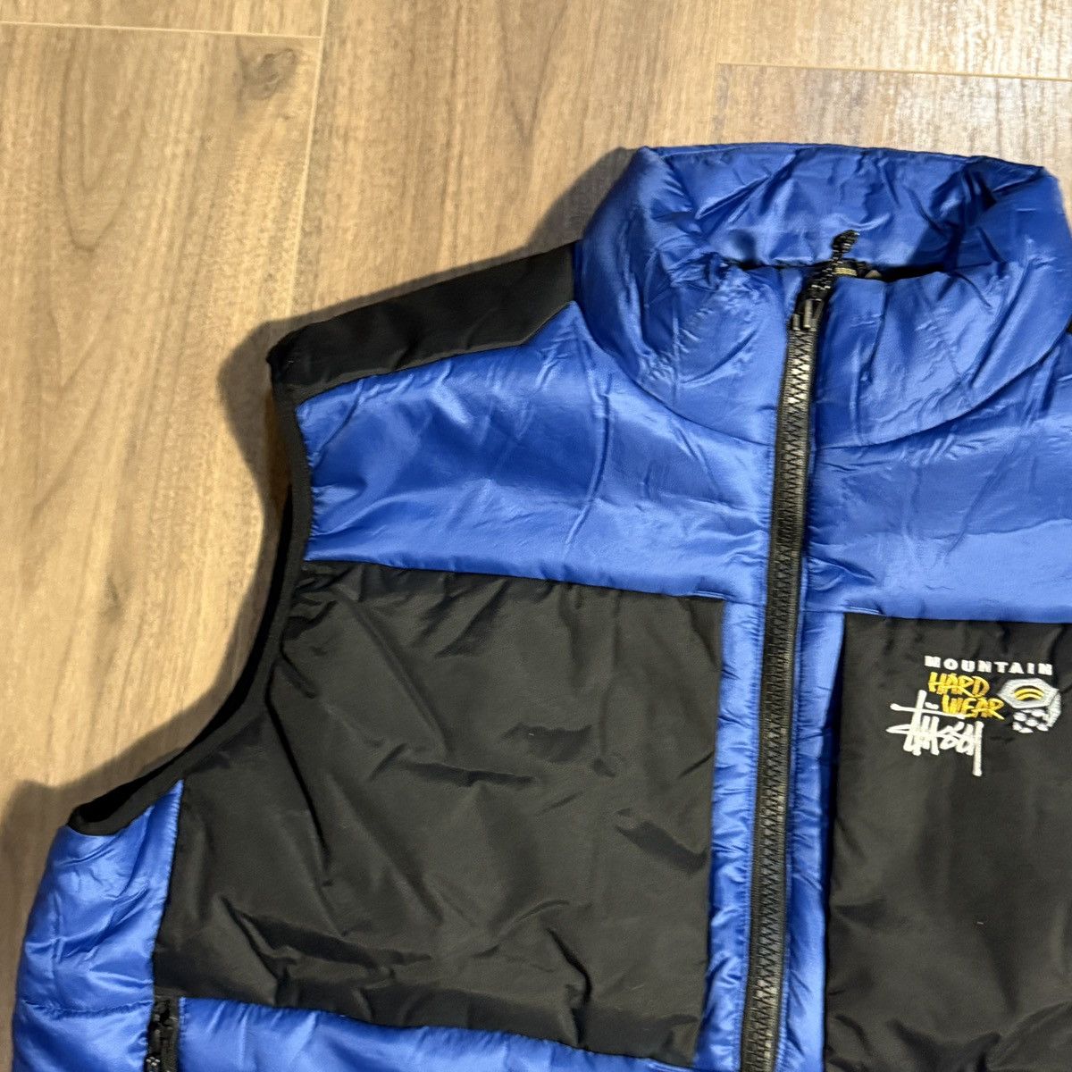 Mountain Hardwear × Stussy Mountain Hardwear x Stüssy Vest Size US XL / EU 56 / 4 - 3 Thumbnail