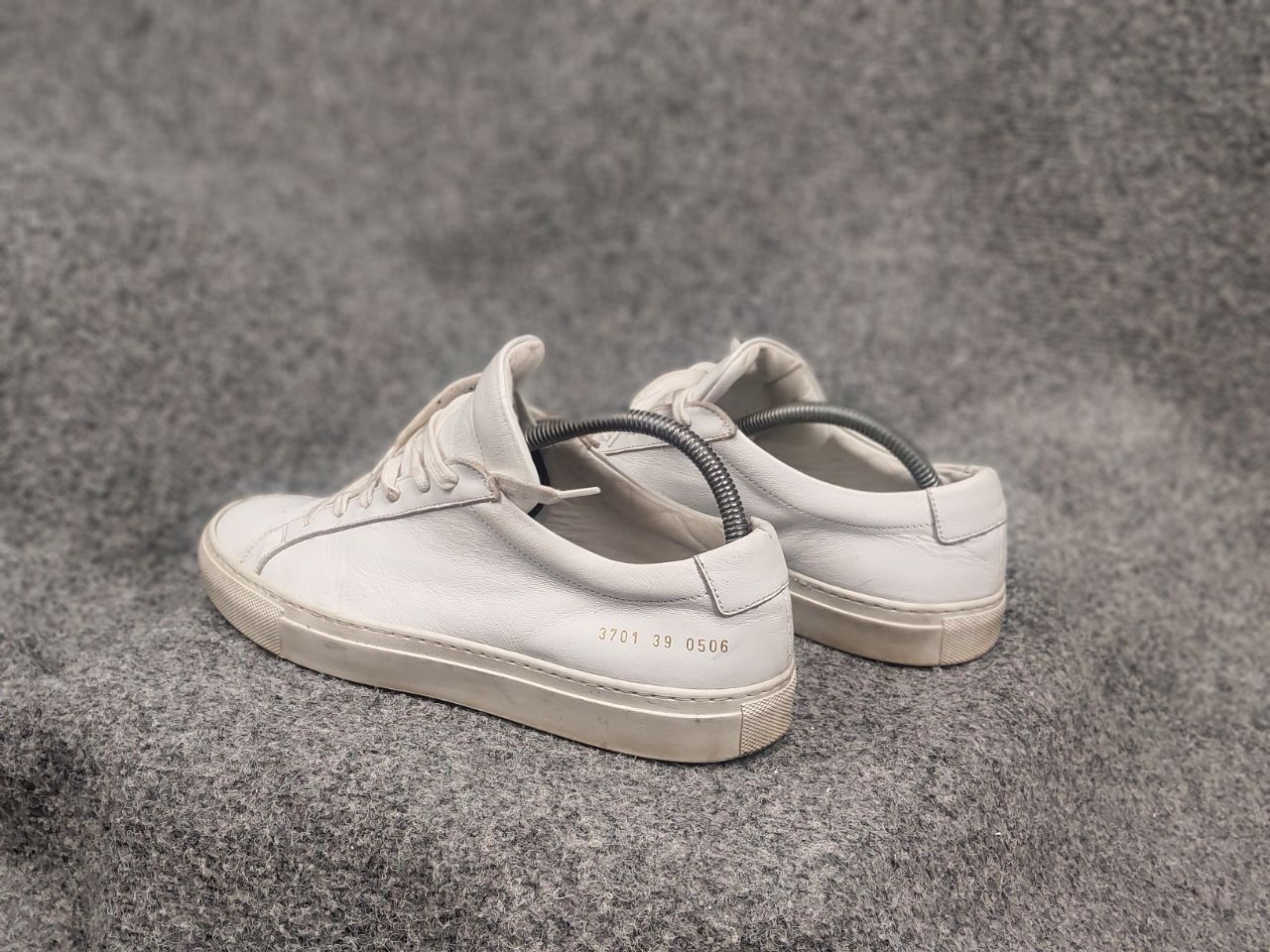 Common Projects Common Projects Achilles Low White Leather Lace Up Sneakers Size US 9 / IT 39 - 12 Thumbnail