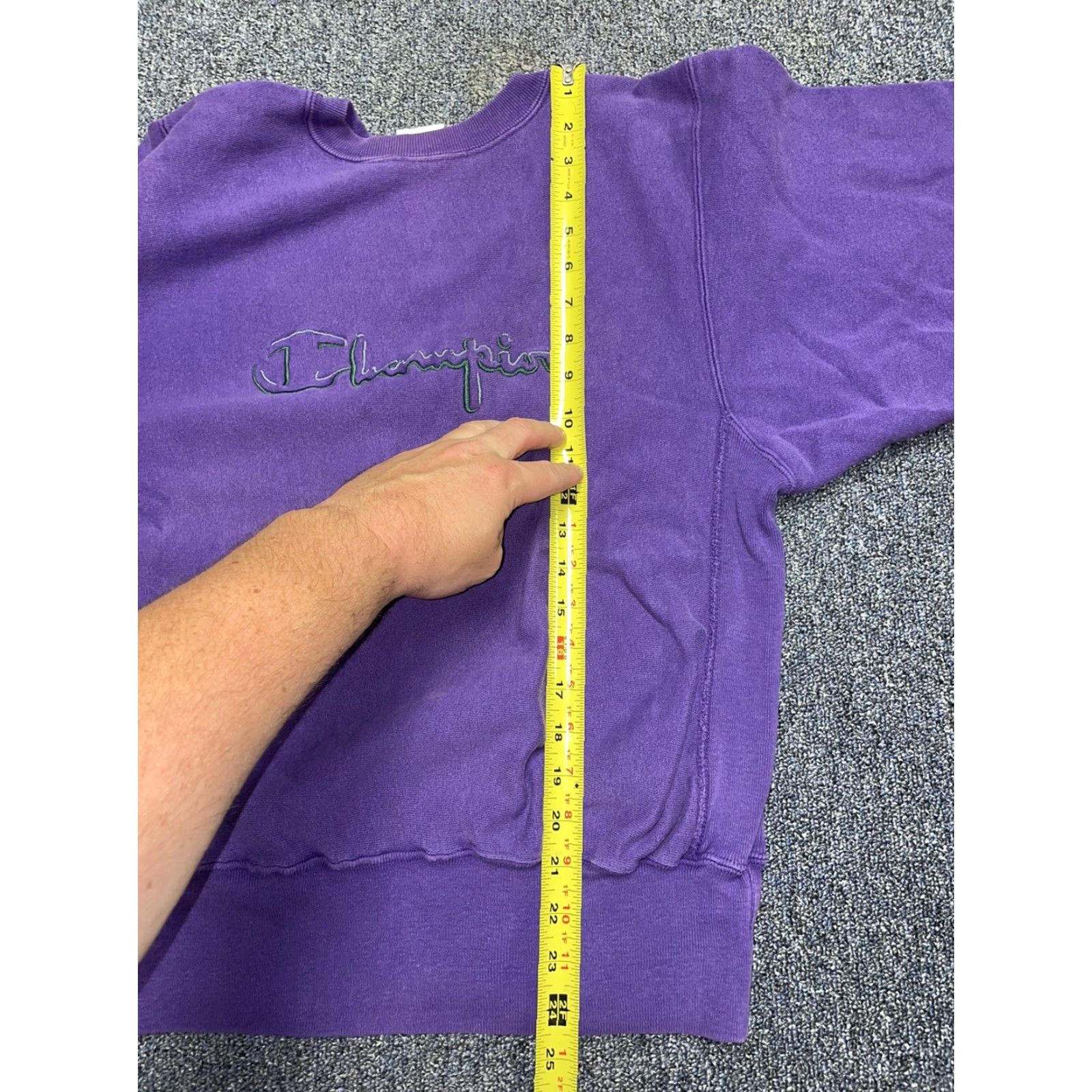 Champion VINTAGE Champion Sweatshirt Mens M Reverse Weave USA Made 90s Purple Size US M / EU 48-50 / 2 - 4 Thumbnail