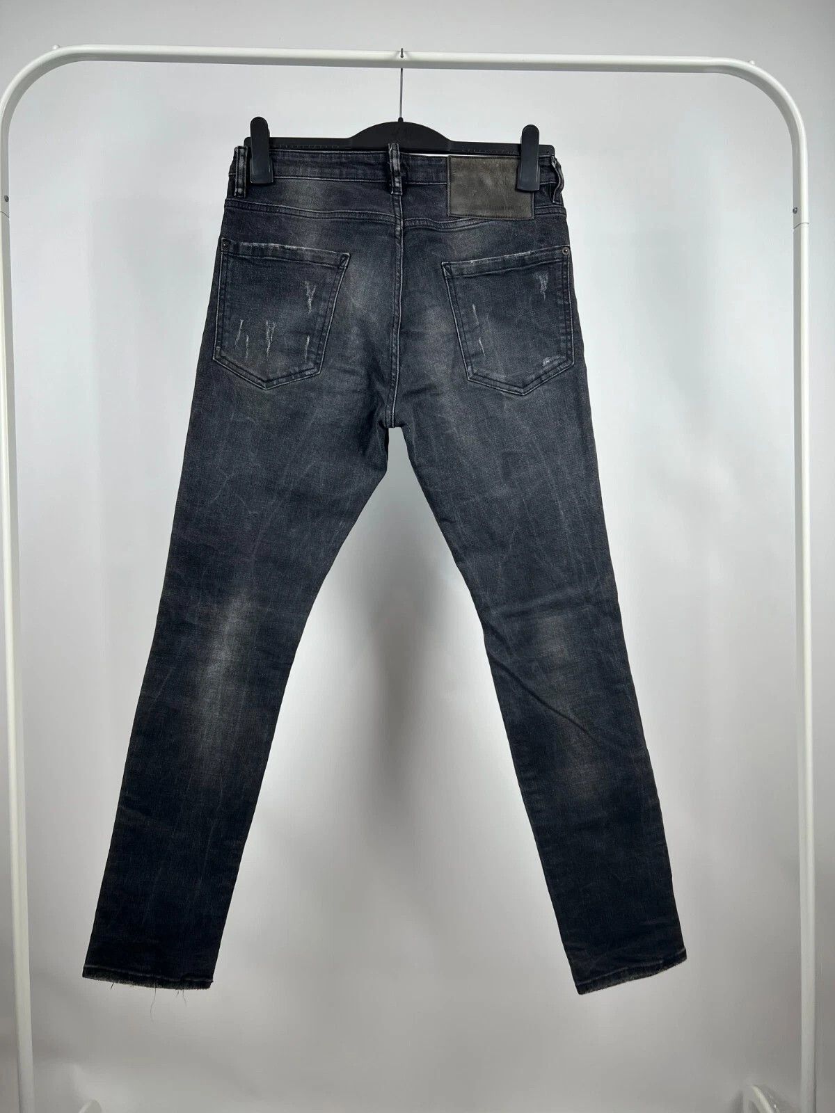 Dsquared2 DSQUARED2 Men's Dark Grey Distressed Slim Fit Italian Jeans Size US 32 / EU 48 - 2 Thumbnail