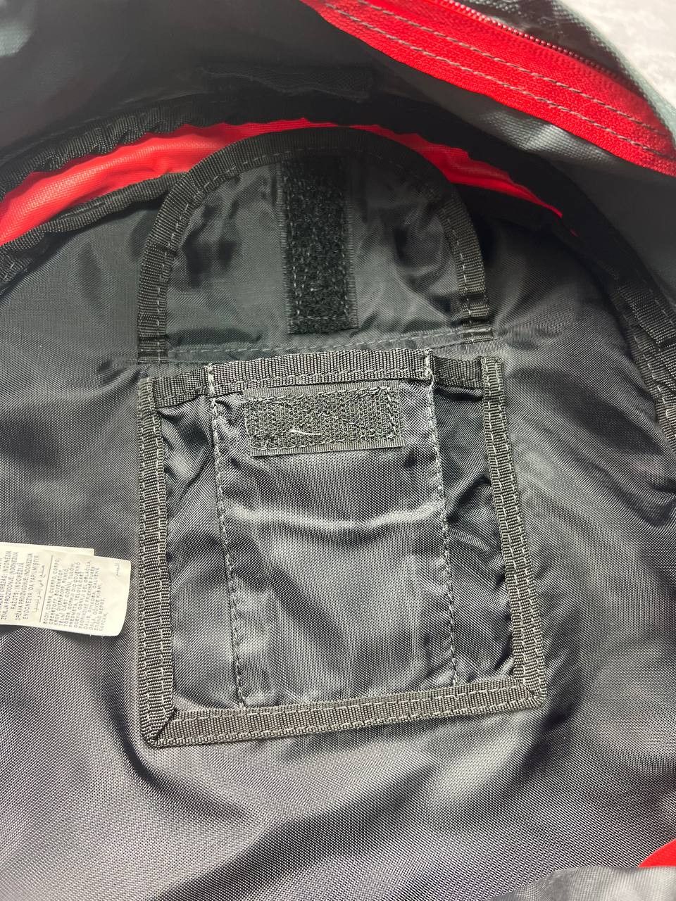 Nike Vintage Nike Bag Swoosh Big Logo 90S Bacpack Size ONE SIZE - 10 Thumbnail