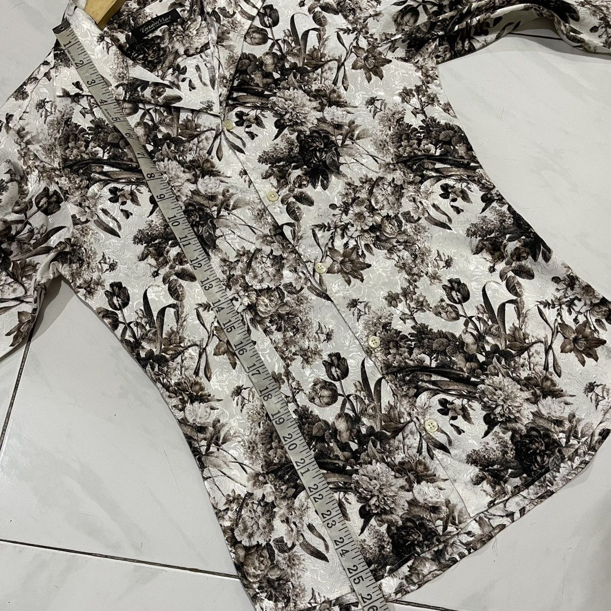 Tornado Mart Tornado mart silk flower button longshirt Size US M / EU 48-50 / 2 - 9 Thumbnail