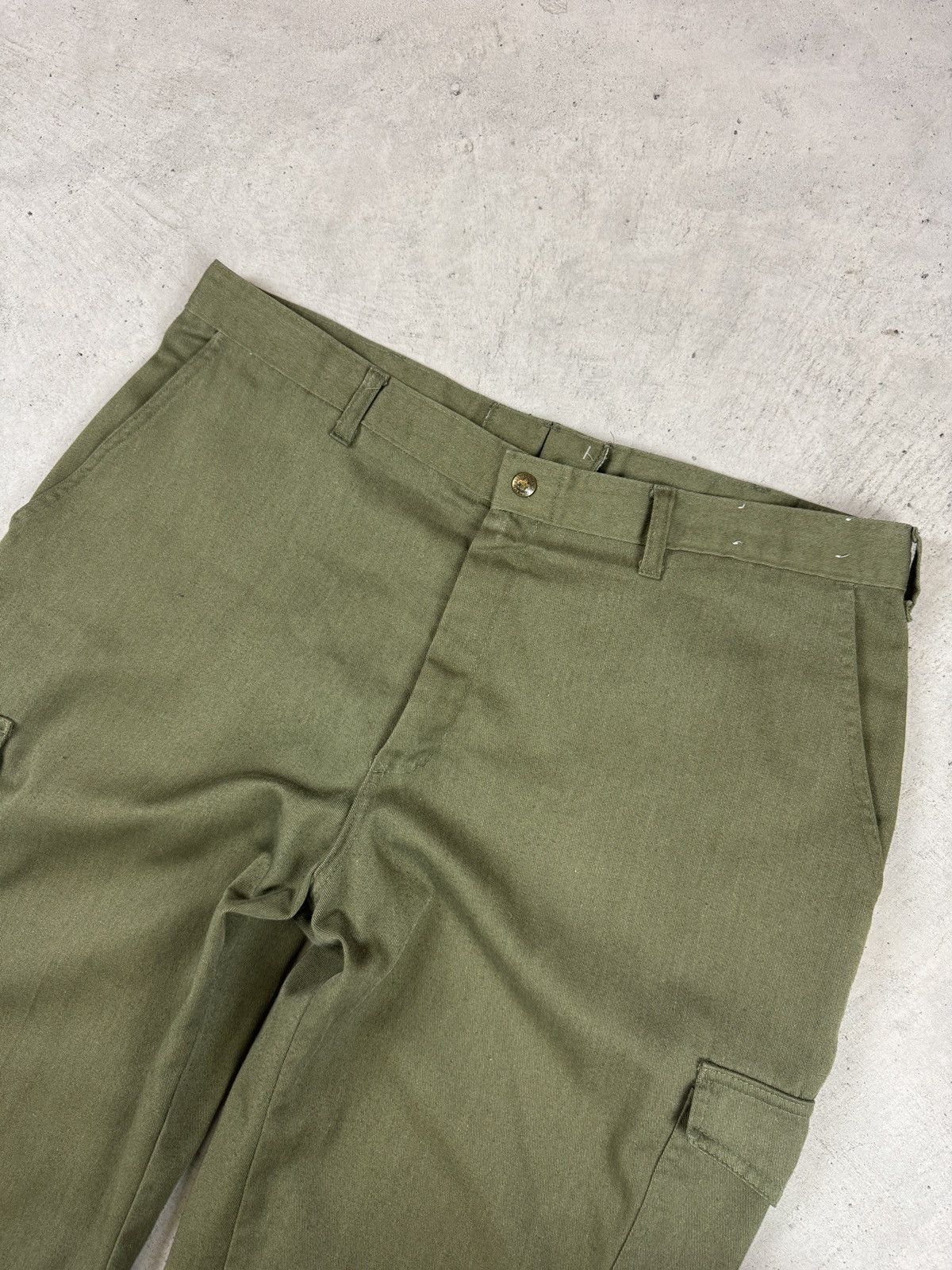 Vintage Vintage Military-Style Cargo Pants Size US 38 / EU 54 - 2 Thumbnail
