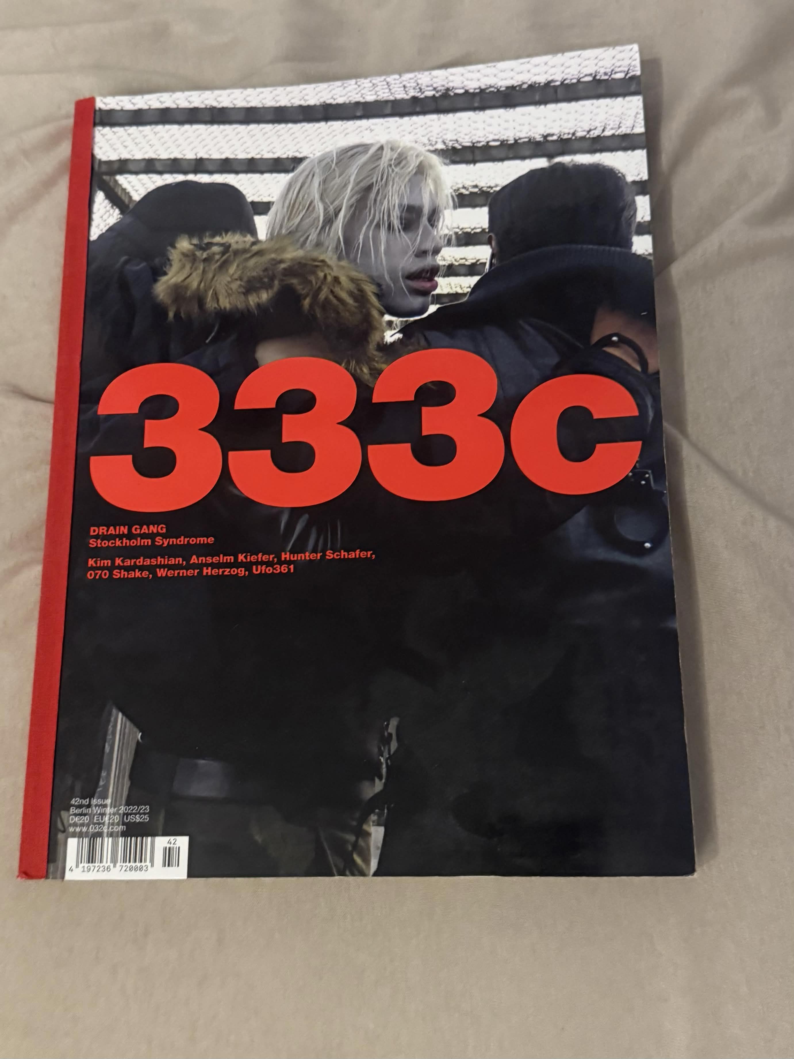 032c 032c 32nd Issue Berlin Summer 2017 Magazine | Grailed