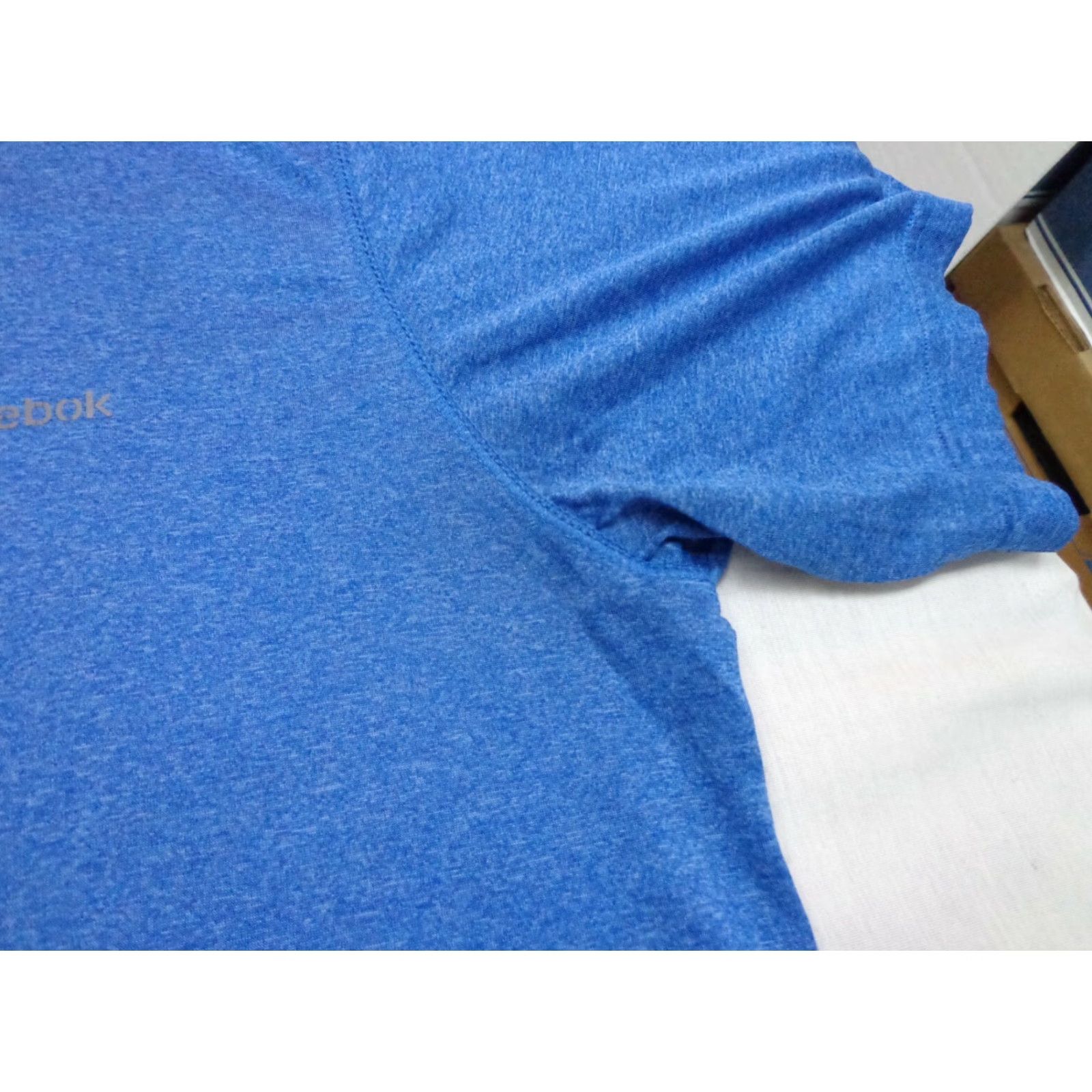 Reebok Reebok Short Sleeve T-Shirt XL Blue Mens Regular Polyester Crew Neck Shirt Size US XL / EU 56 / 4 - 4 Thumbnail