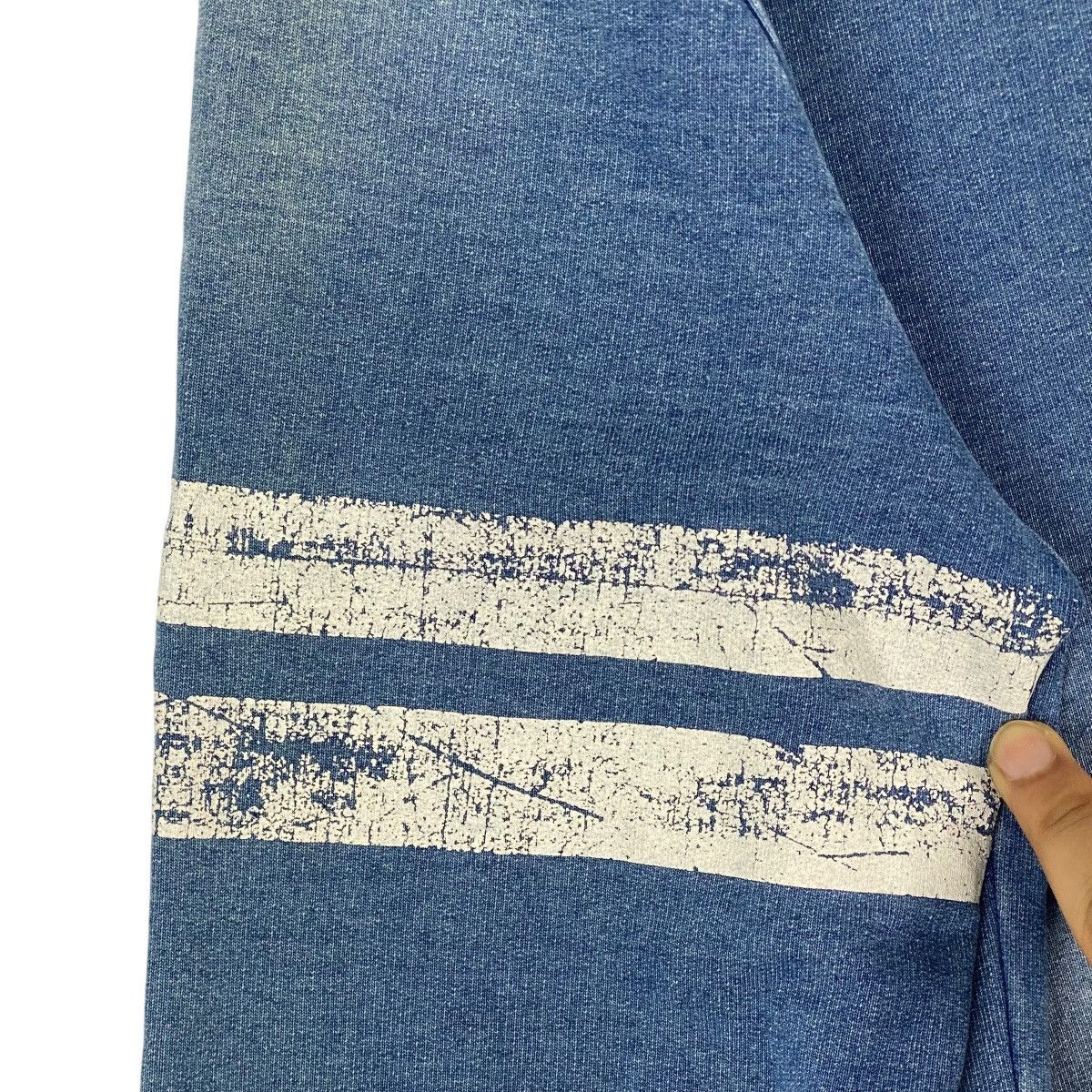 Vintage Vintage Roshell Jeans Jacket Full Zip Blue Pullover Size M Size US M / EU 48-50 / 2 - 6 Thumbnail