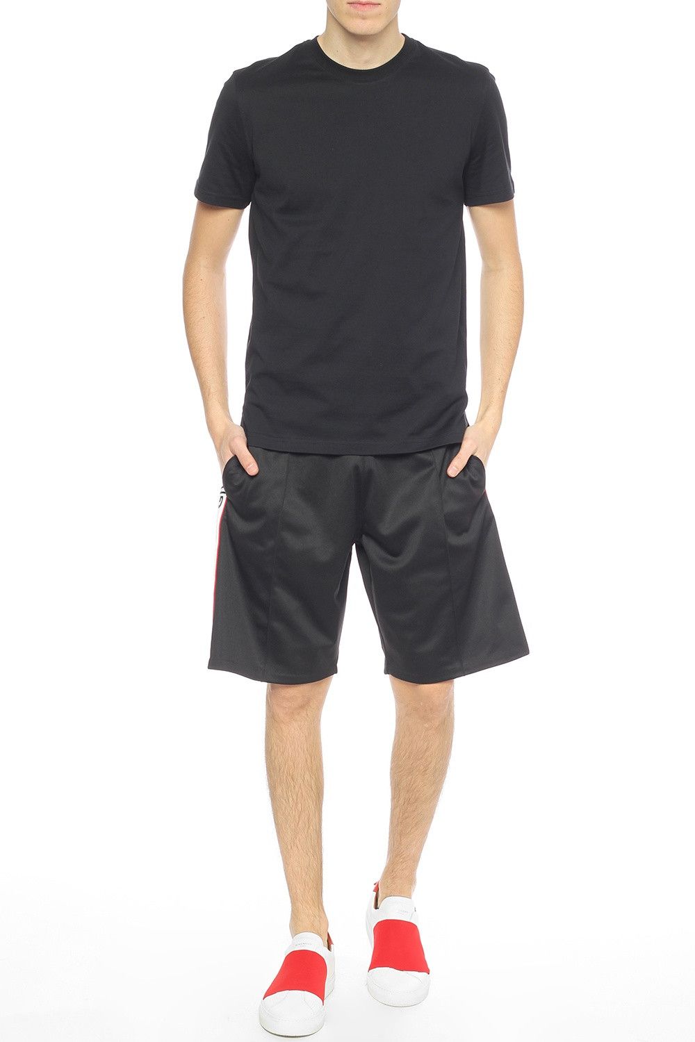 Givenchy Black Logo Tape T-shirt Size US S / EU 44-46 / 1 - 5 Thumbnail