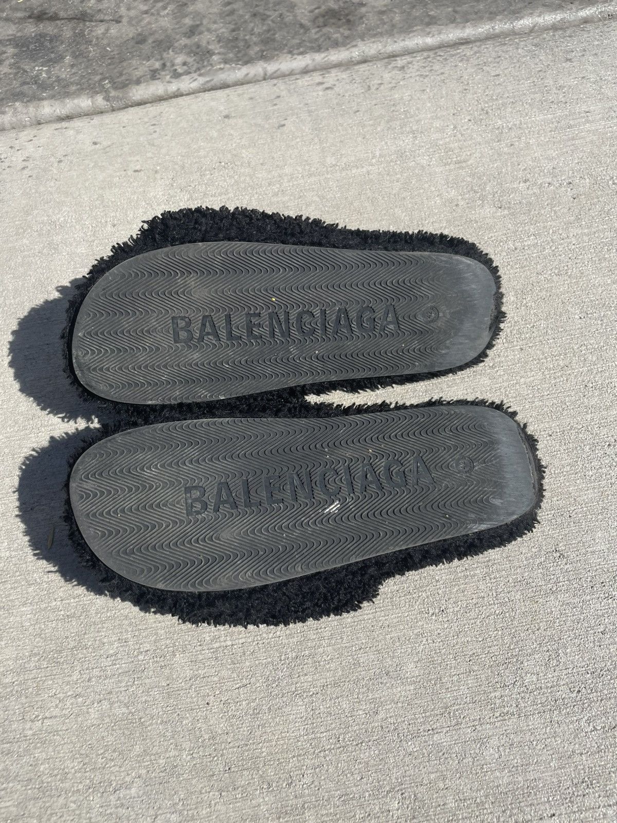 Marni Black Fur Mule Slides