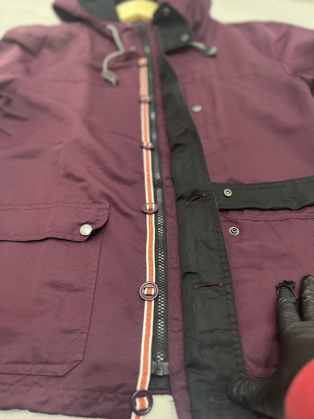 Japanese Brand Hooded Burgundy Outdoor Parka Light Jacket Y2K Style Size US L / EU 52-54 / 3 - 4 Thumbnail