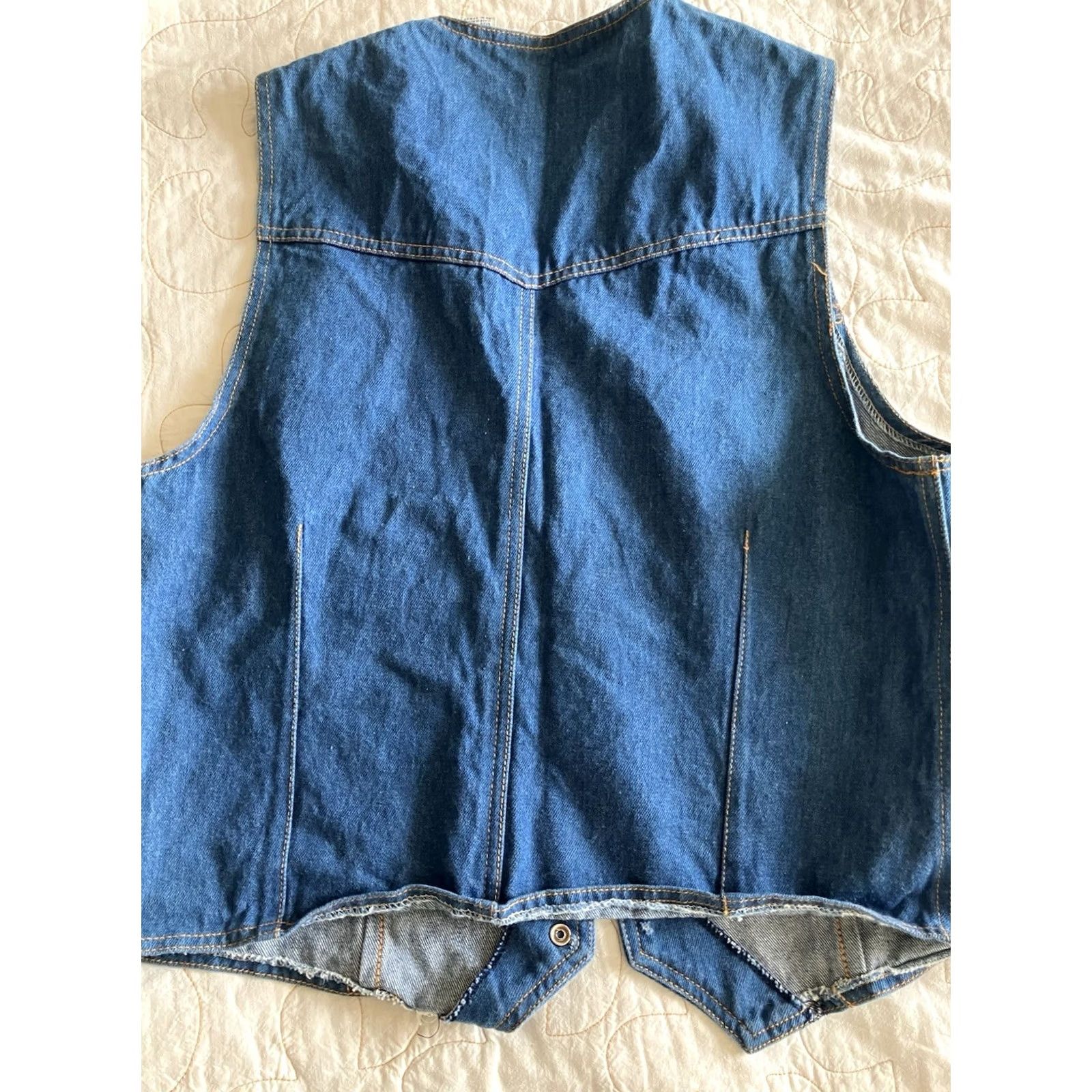J Brand VINTAGE Brand Male Denim Jean Vest 70s 60s Pearl Snap Embroidered Blue Denim Medium Mens Vest Size US 31 - 6 Thumbnail