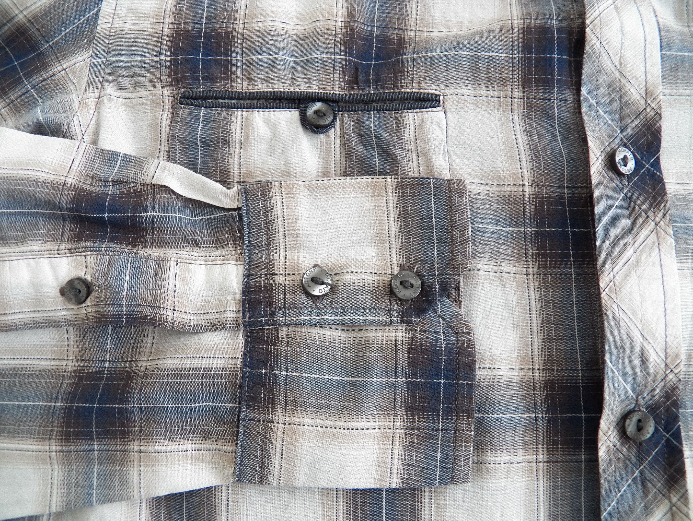 Antony Morato Antony Morato Mens Shirt Size 48 S-M? multi check cotton Size US M / EU 48-50 / 2 - 2 Thumbnail