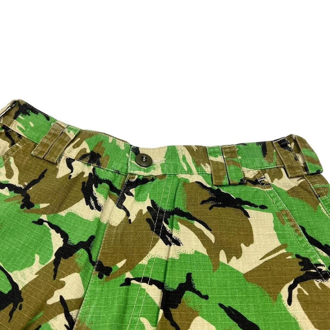 Stussy Vintage Stussy Camo Cargo Shorts - Waist: 29” Size US 29 - 6 Thumbnail