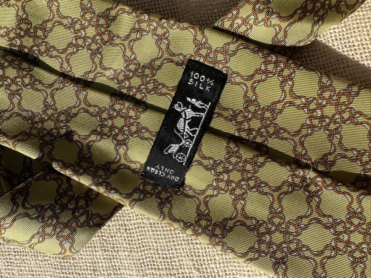 Hermes Gorgeous Hermes Patterned Luxury Tie Silk Handmade Size ONE SIZE - 6 Thumbnail