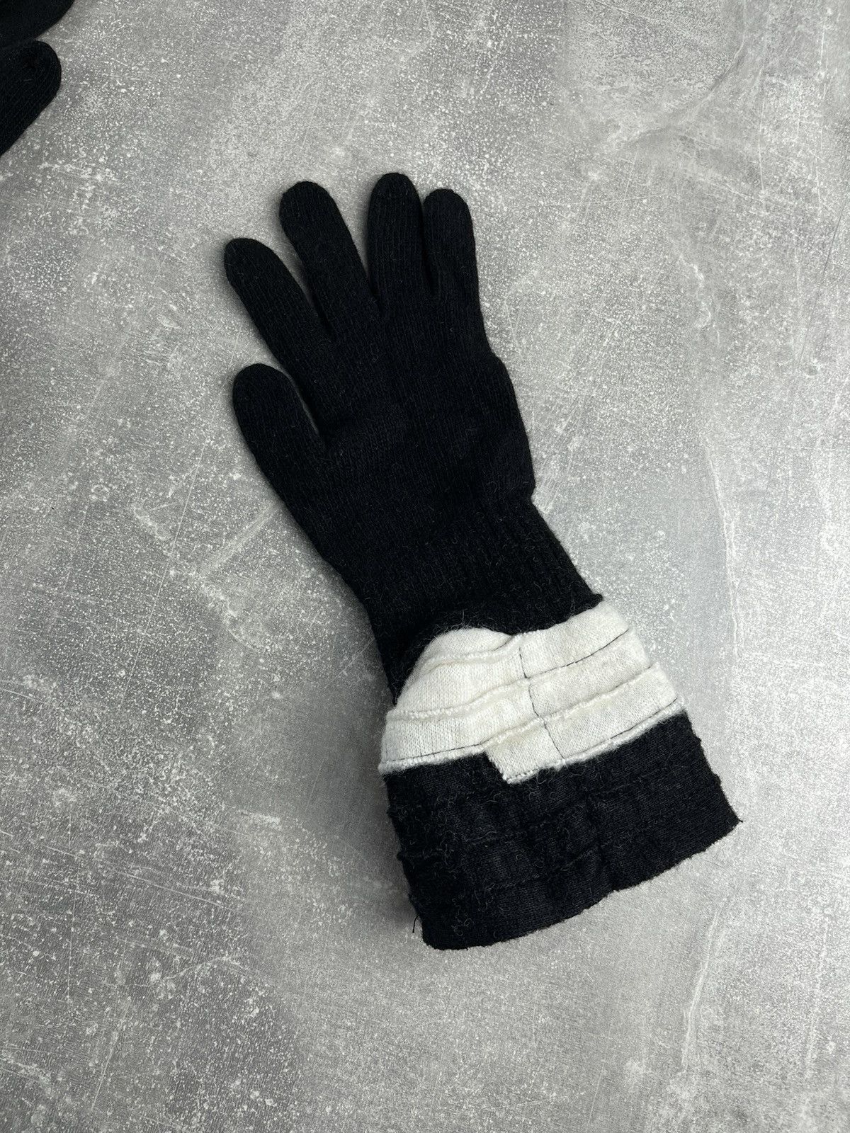 Other Save the Queen Luxury Italian Wool Blend Knit Gloves Black Size ONE SIZE - 4 Thumbnail