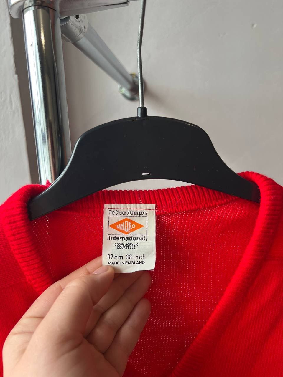Umbro 1980/81 RARE WALES TEAM RUGBY UNION WOOL JUMPER SWEATER SZ M Size US M / EU 48-50 / 2 - 6 Thumbnail
