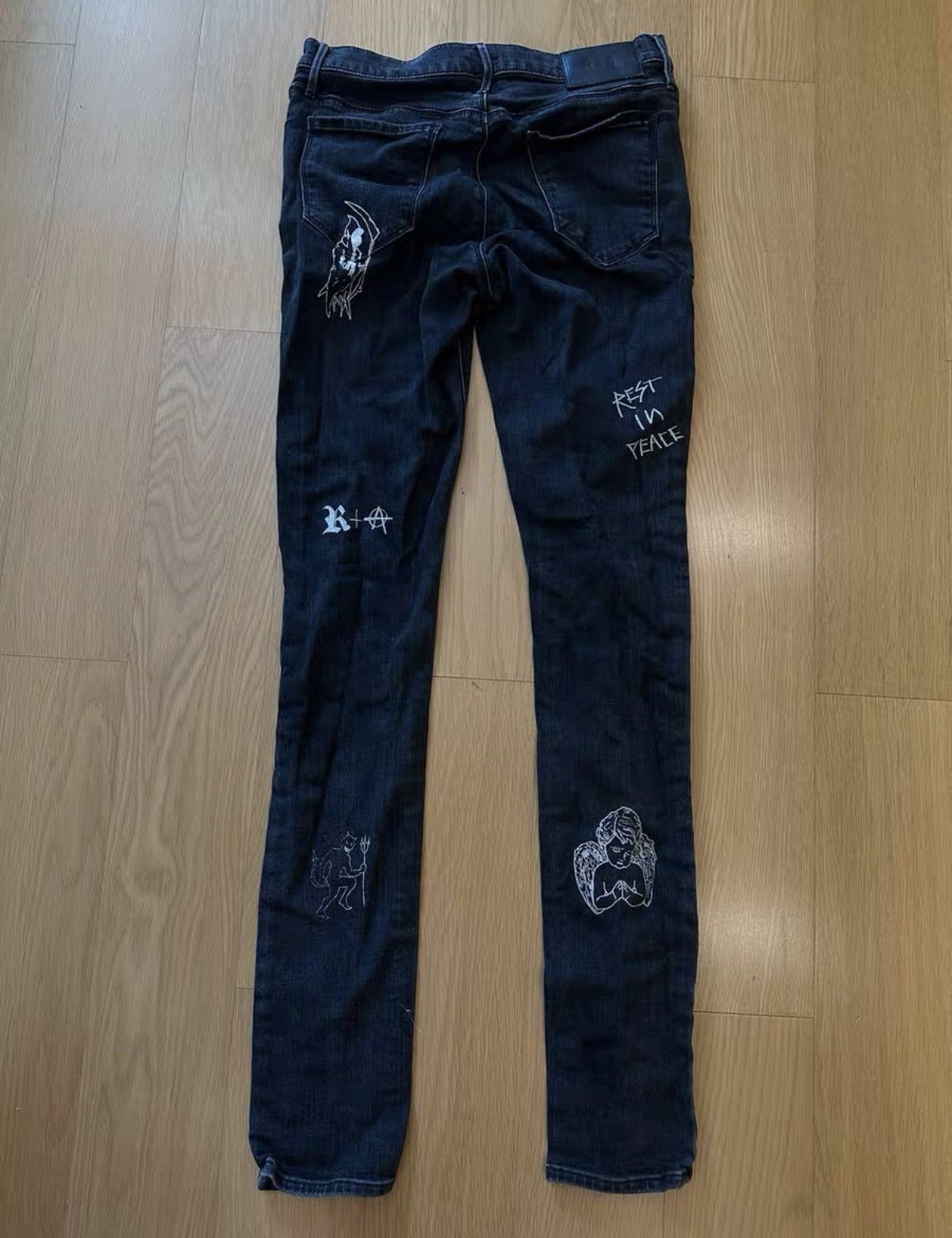 Russell Athletic R+A Classic Graffiti Jeans, Size US 30 / EU 46 - 3 Thumbnail