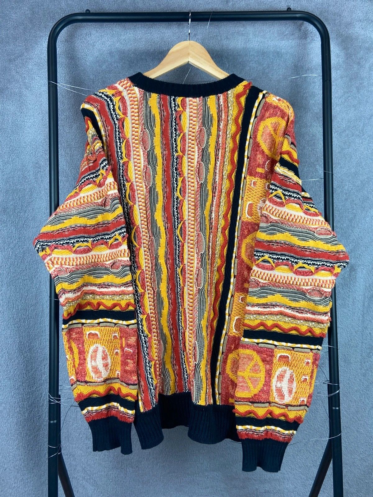 Urban Outfitters Urban Outfitters sweter kolorowy coogi style vintage retro Size US L / EU 52-54 / 3 - 4 Thumbnail
