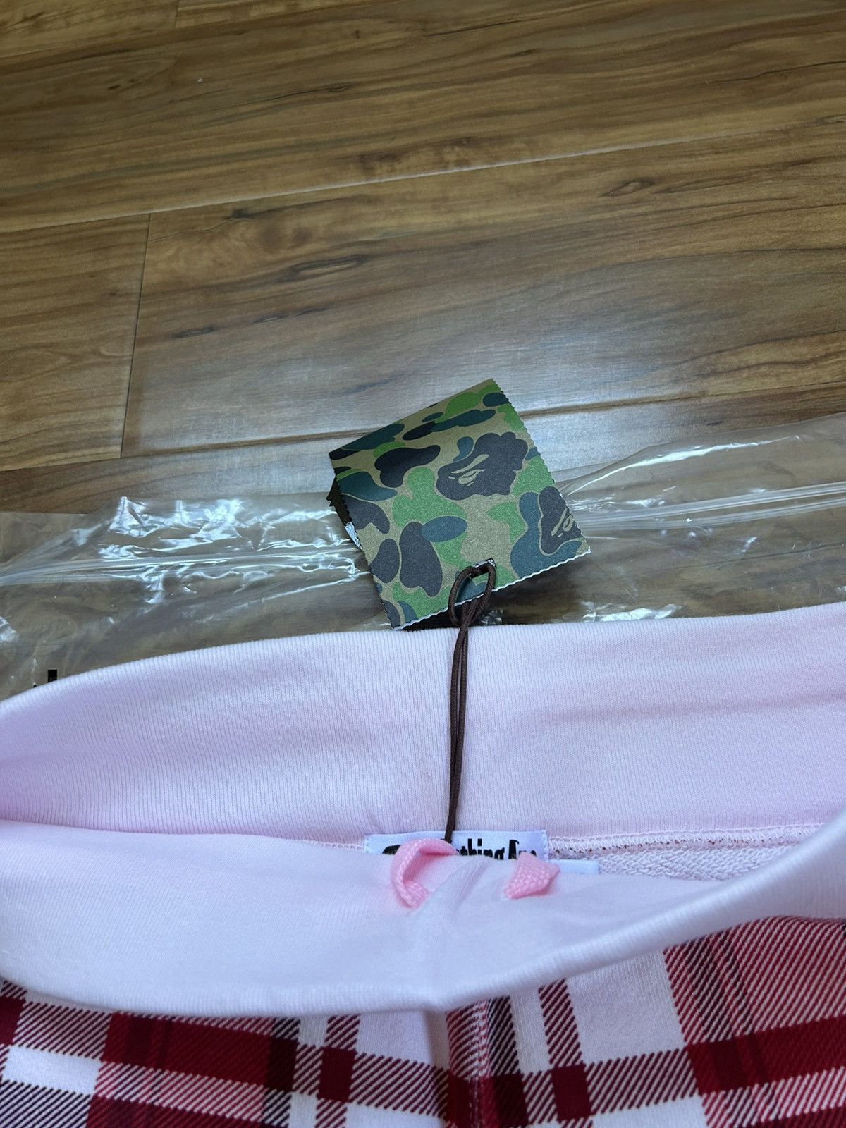 Bape NEW Bape Check Sweat Shorts w/ Gift Size US 28 / EU 44 - 9 Thumbnail