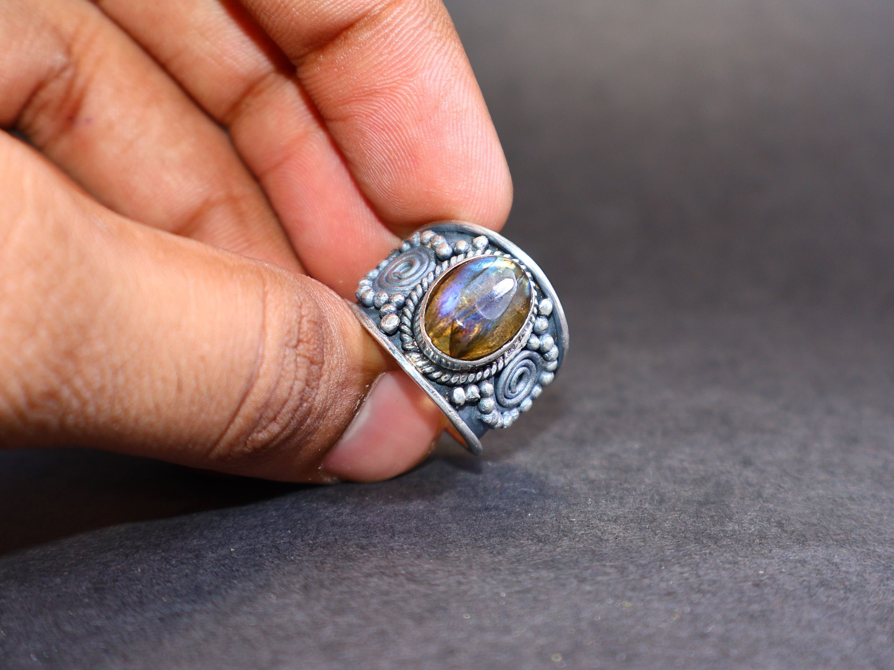 Handmade Labradorite Ring, Designer Band Sterling Silver Handmade, Size ONE SIZE - 8 Thumbnail