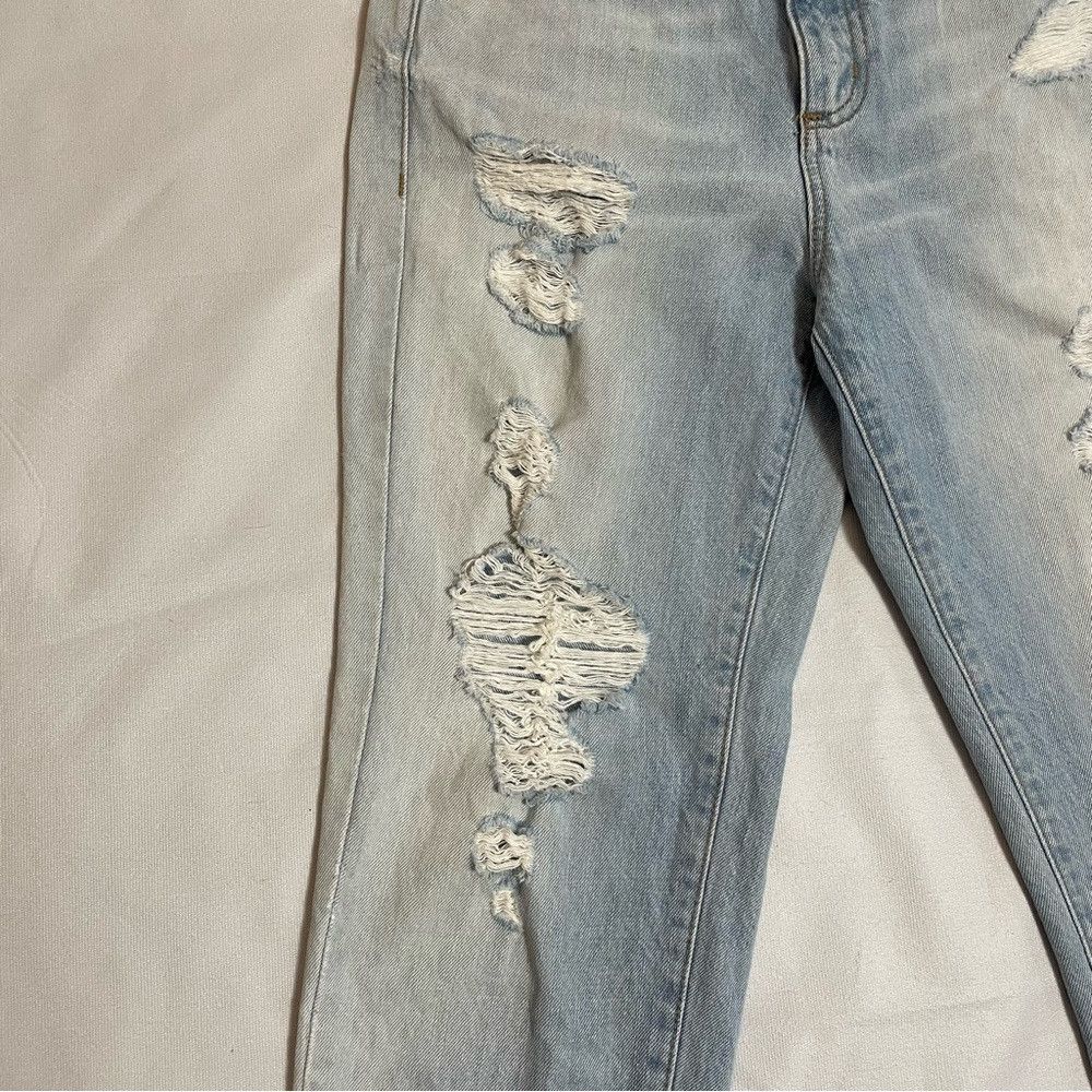 Garage Garage Distressed Raw Hem Jeans Size 1 US XS Size 26" / US 2 / IT 38 - 2 Thumbnail