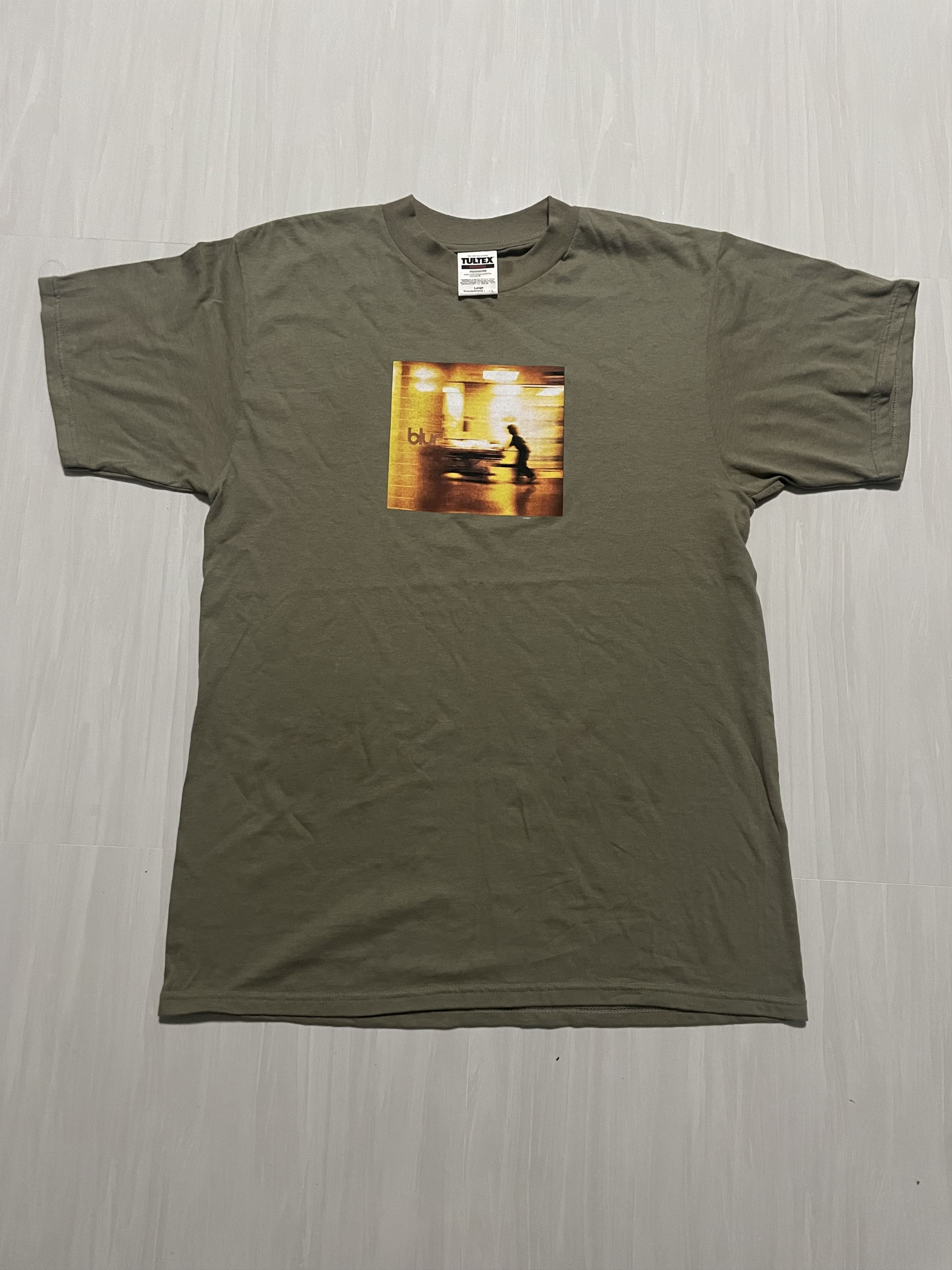 image of Alternative x Band Tees Vintage Blur Album Blur 1997' in Olive Green, Men's (Size Large)