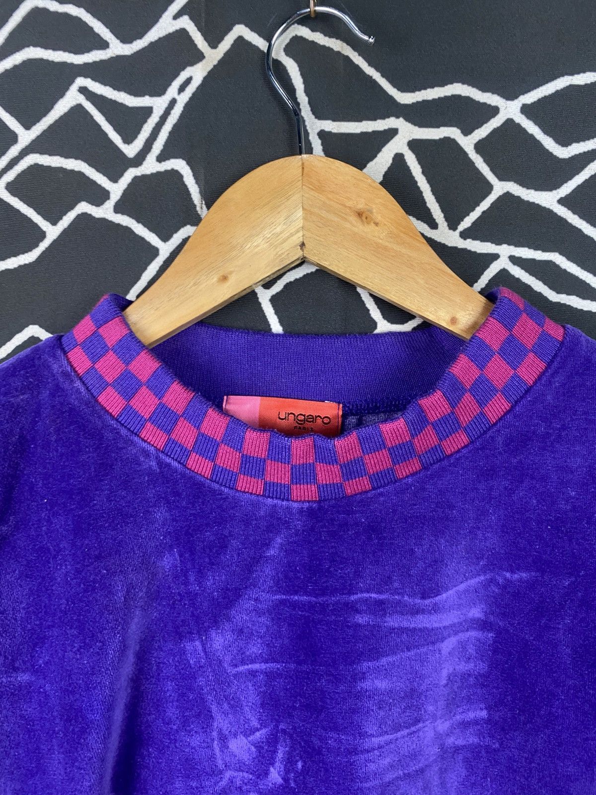 Emanuel Ungaro Vintage Emanuel Ungaro Valvet Shirt Size US L / EU 52-54 / 3 - 3 Thumbnail