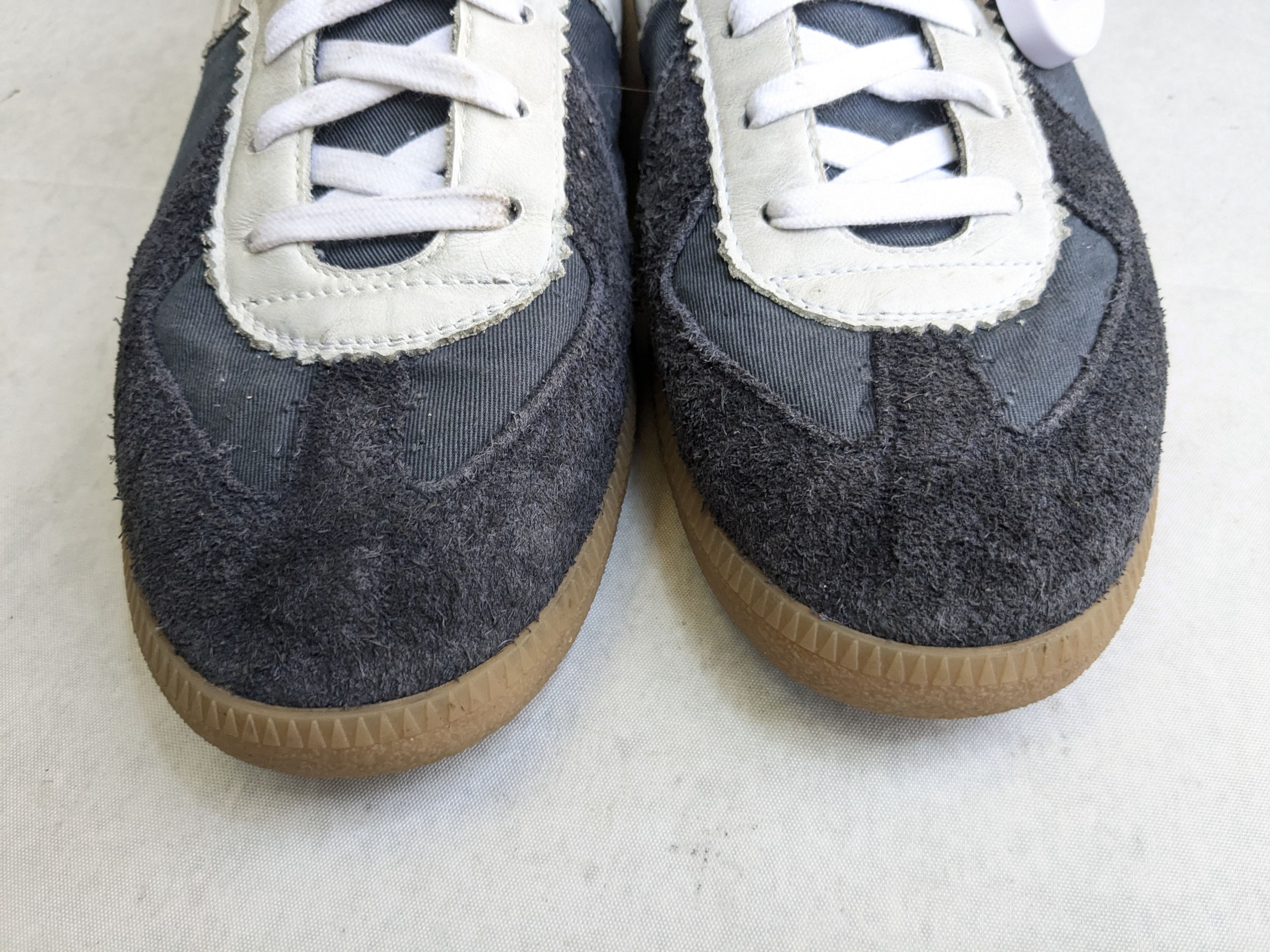 Maison Margiela Maison Margiela Replica GAT Navy Blue 12 45 Low Tops Size US 12 / EU 45 - 4 Thumbnail