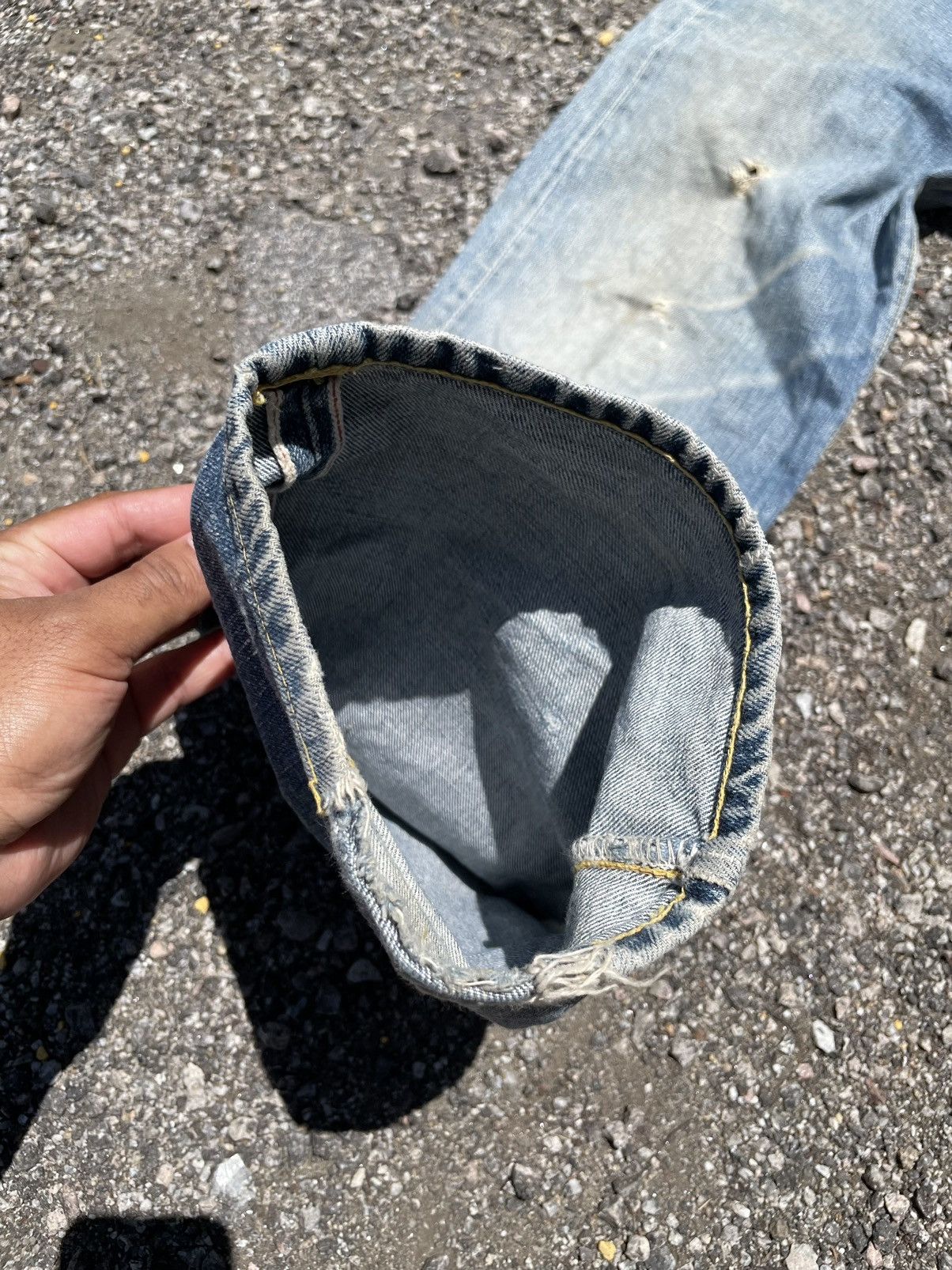 Japanese Brand 🔥Accept Binding Offer🔥 Buckayro Disstressed Denim Pants Size US 28 / EU 44 - 13 Thumbnail