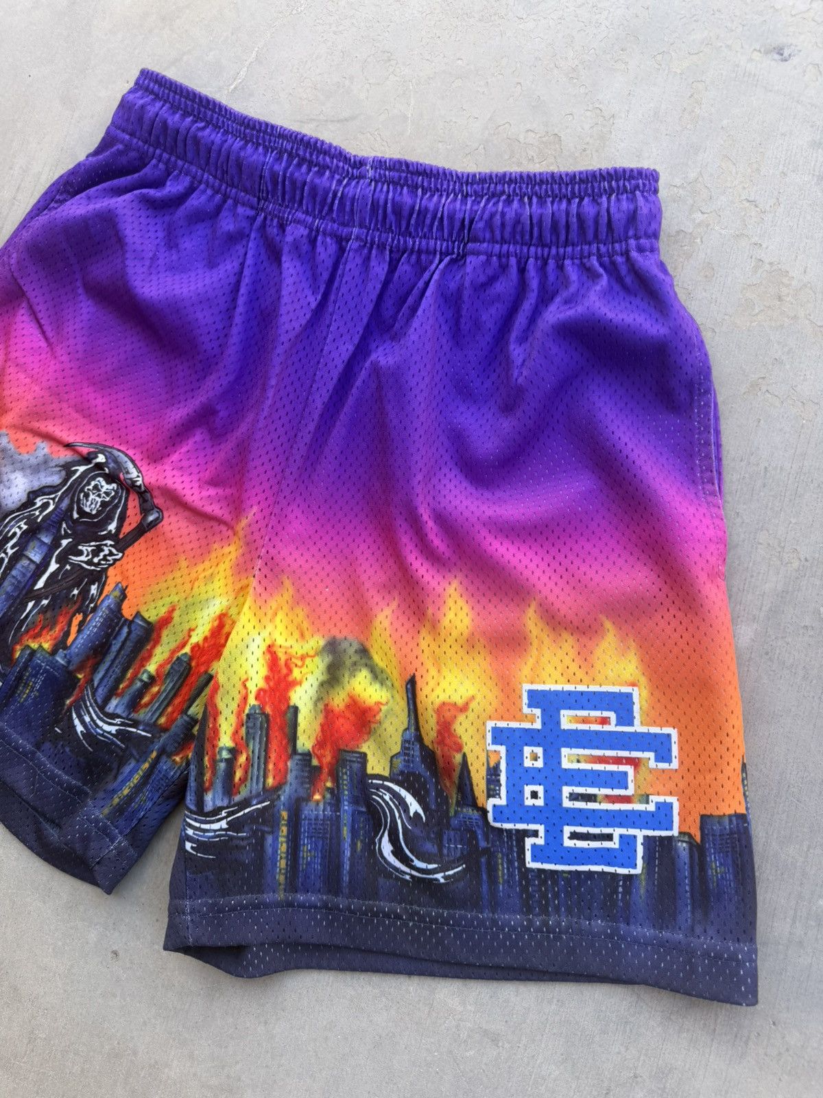 Eric Emanuel × Warren Lotas Eric Emanuel x Warren Lotas Mesh Shorts – Size Small Size US 30 / EU 46 - 3 Thumbnail