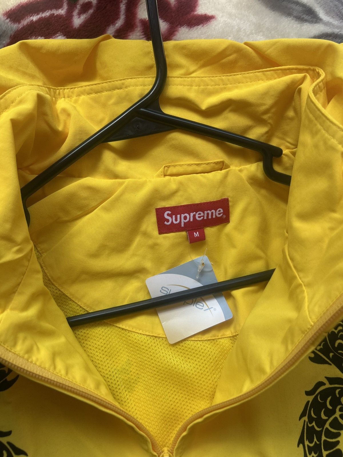 Supreme Yellow supreme dragon Trackjacket Size US M / EU 48-50 / 2 - 3 Thumbnail