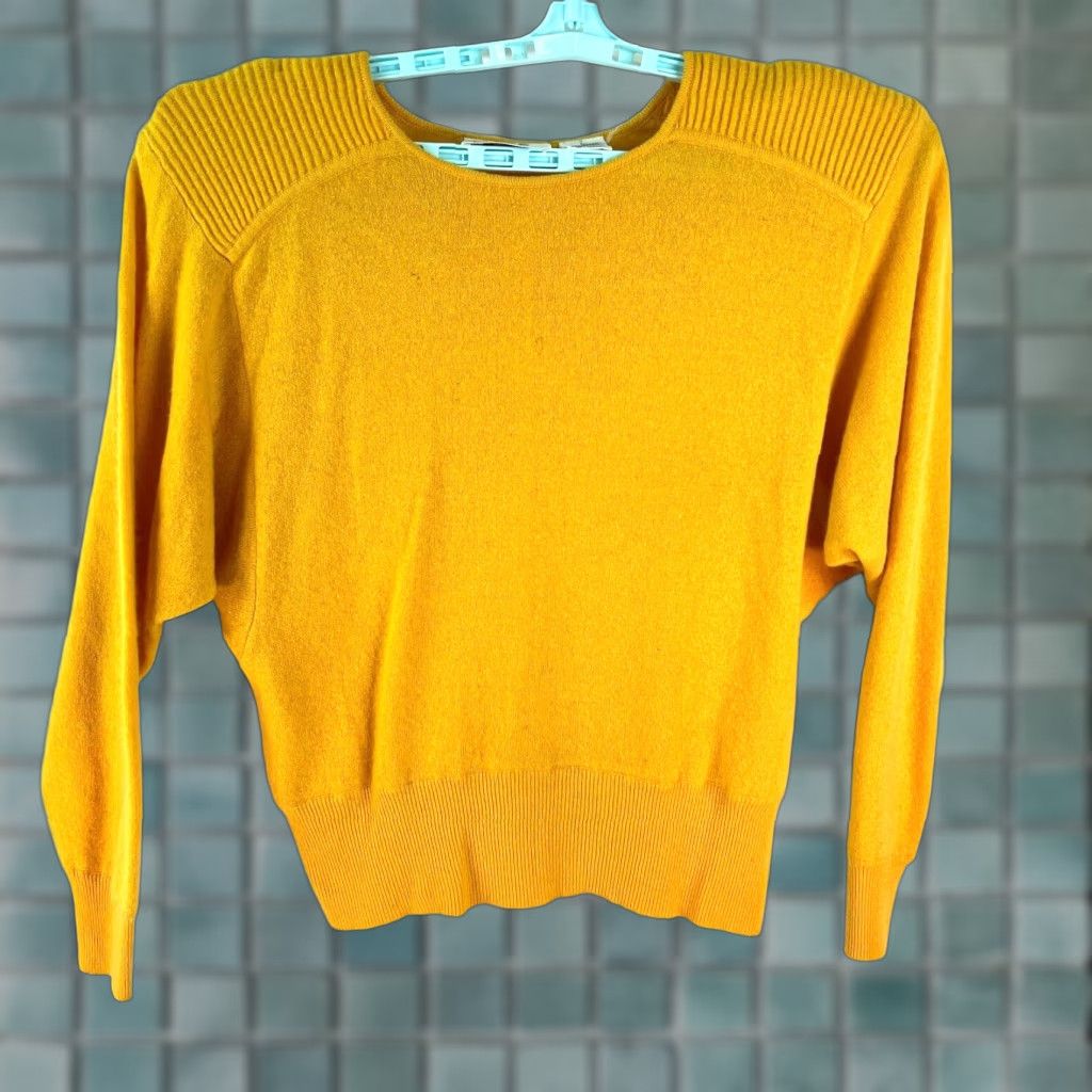 Anne Klein Anne Klein Knitwear Sweater Womens Ribbed Long Sleeve Pullover Yellow Size L - 40" Chest, 23" Length, Regular Fit Size L / US 10 / IT 46 - 1 Thumbnail