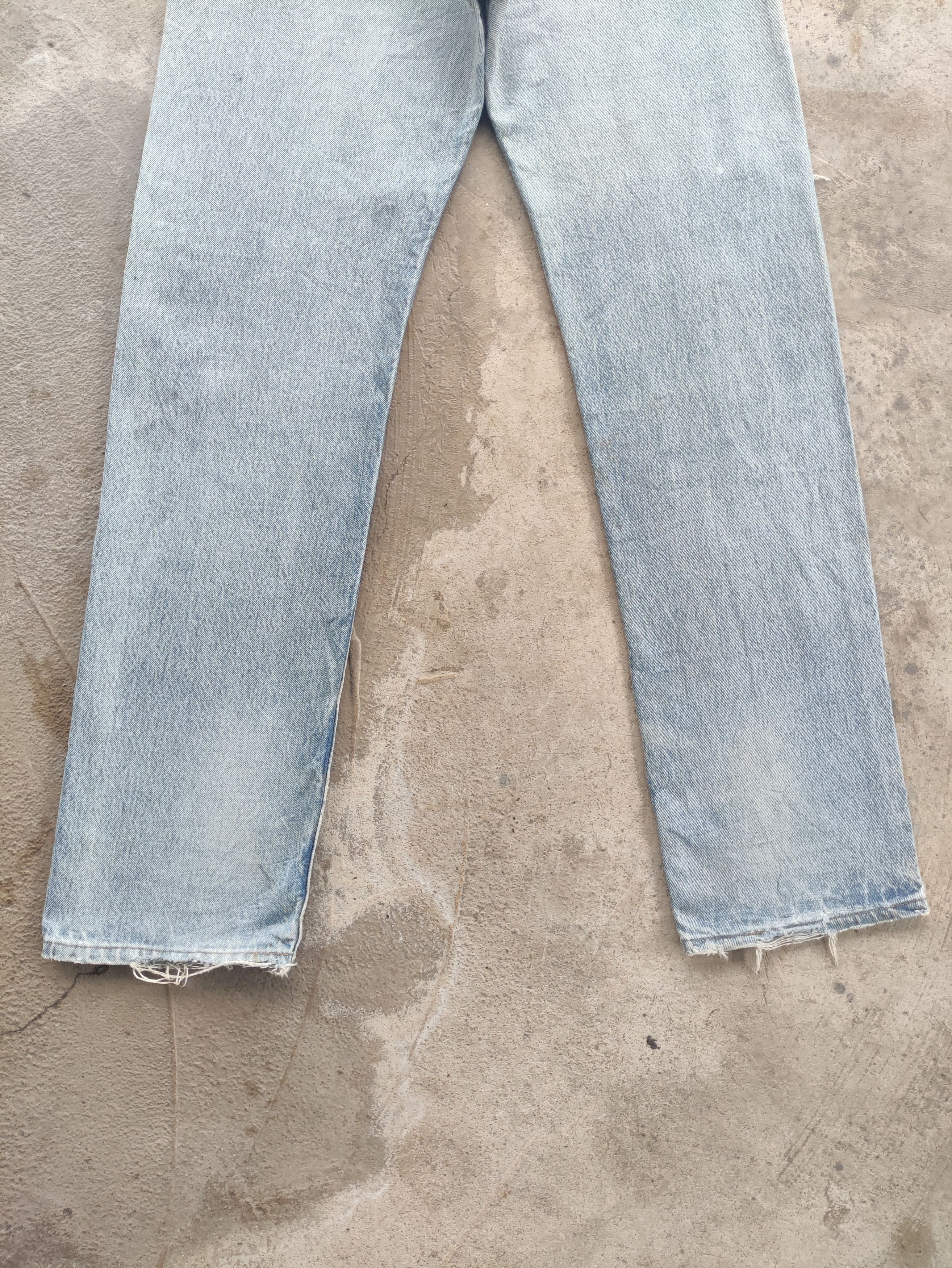 Japanese Brand Vintage Japanese Button Jean Distressed Faded Denim Size US 32 / EU 48 - 10 Thumbnail