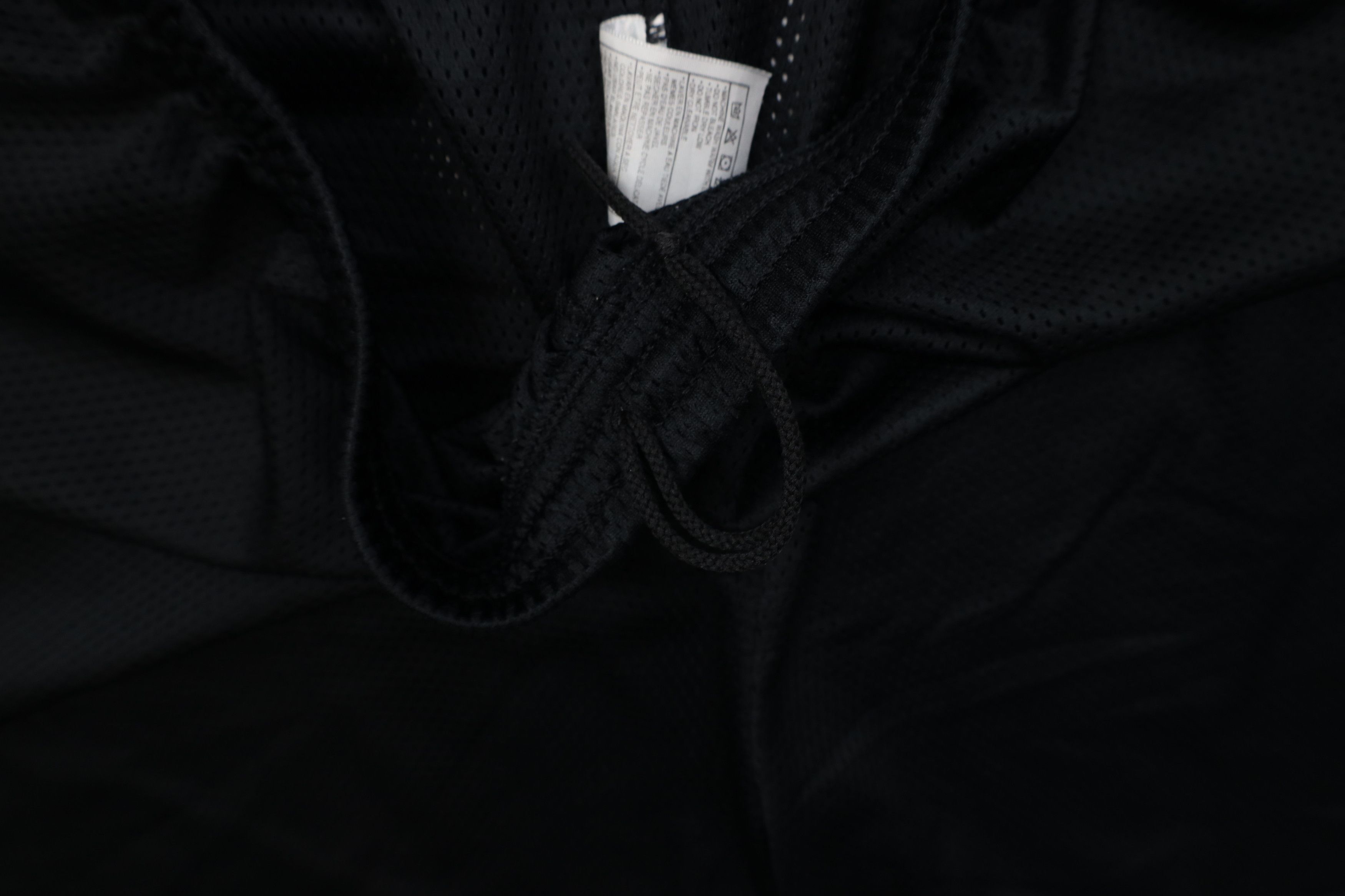 Nike Vintage 90s Nike Mini Swoosh Above Knee Shorts Black Mesh Size US 36 / EU 52 - 7 Thumbnail