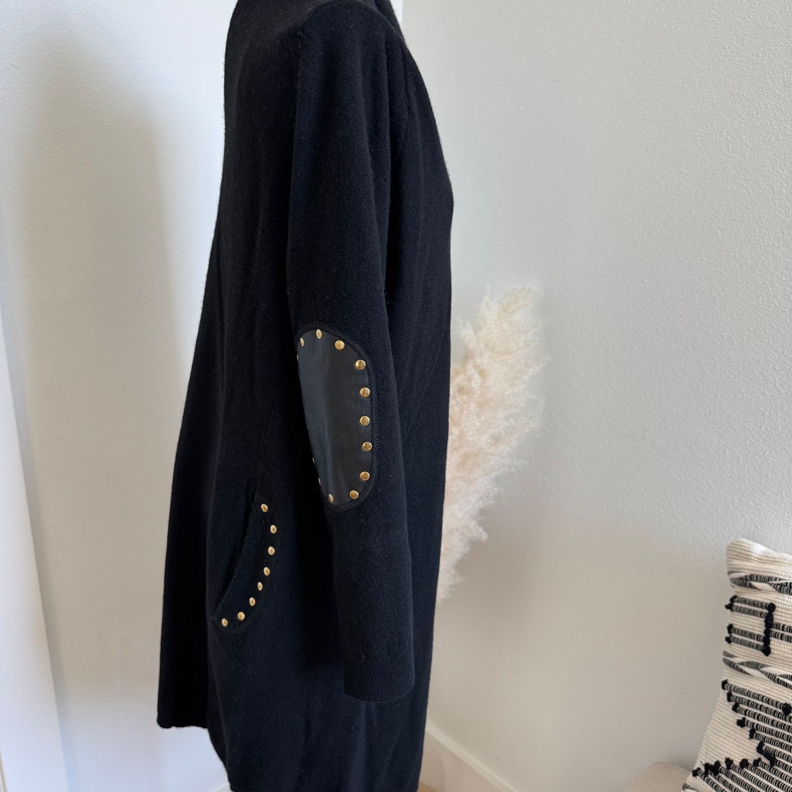 Sandro Sandro Studded Elbow Patch Black Wool/Cashmere Cardigan Size M / US 6-8 / IT 42-44 - 5 Thumbnail