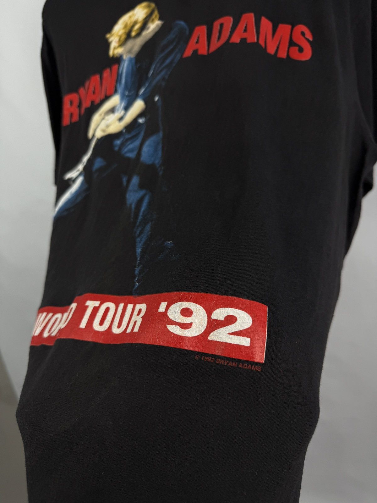 Band Tees 🇨🇦 Vintage 1992 Bryan Adams Waking Up The World Tour Tee Size US L / EU 52-54 / 3 - 6 Thumbnail
