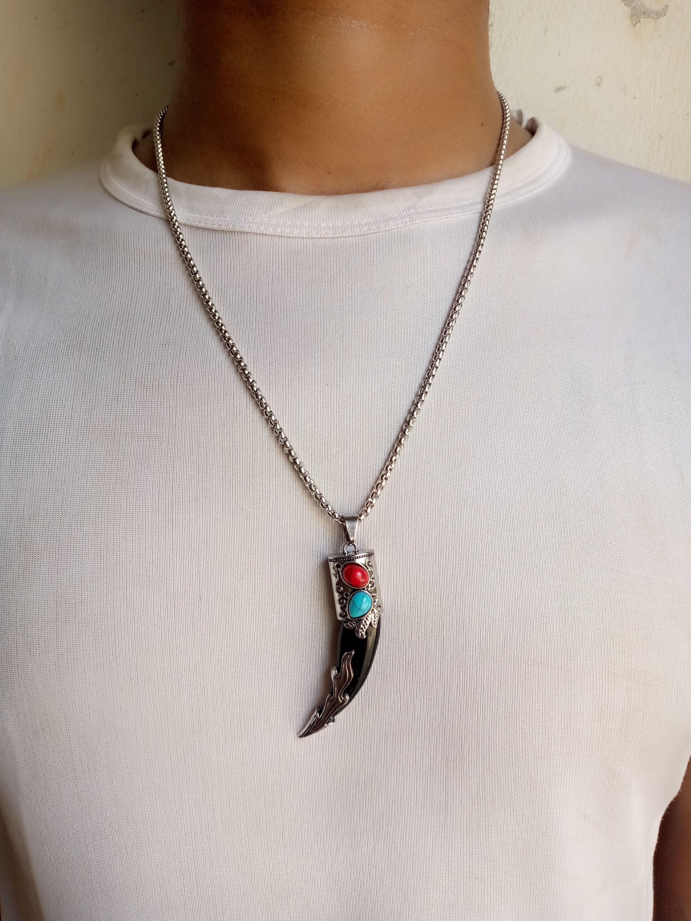 Other wolf tooth pendant Size ONE SIZE - 1 Preview