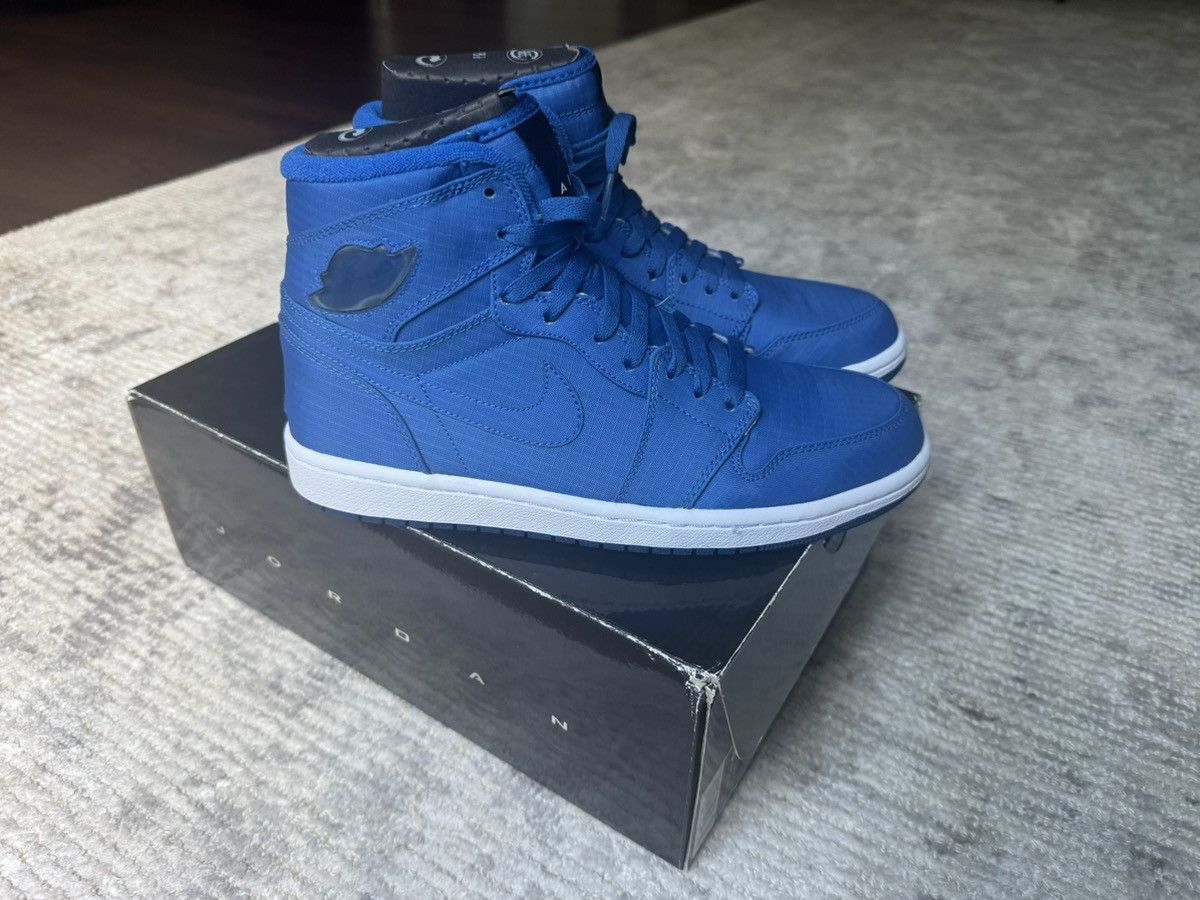 Jordan Brand 2009 8.5 Air Jordan 1 Retro High “Sapphire” Blue Blueprint Size US 8.5 / EU 41-42 - 3 Thumbnail