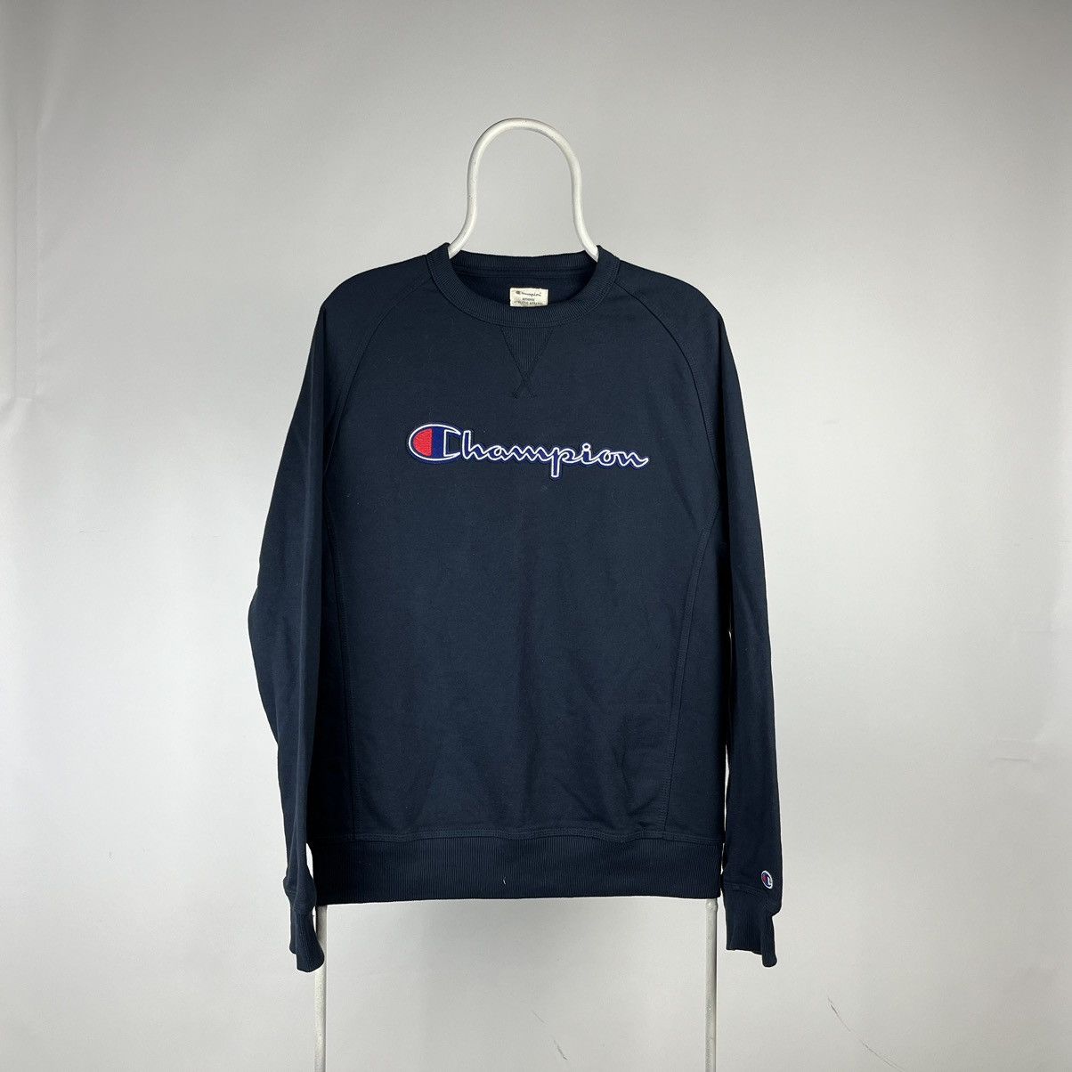 Champion Champion sweatshirt embroidered logo size Large Size US L / EU 52-54 / 3 - 1 Thumbnail