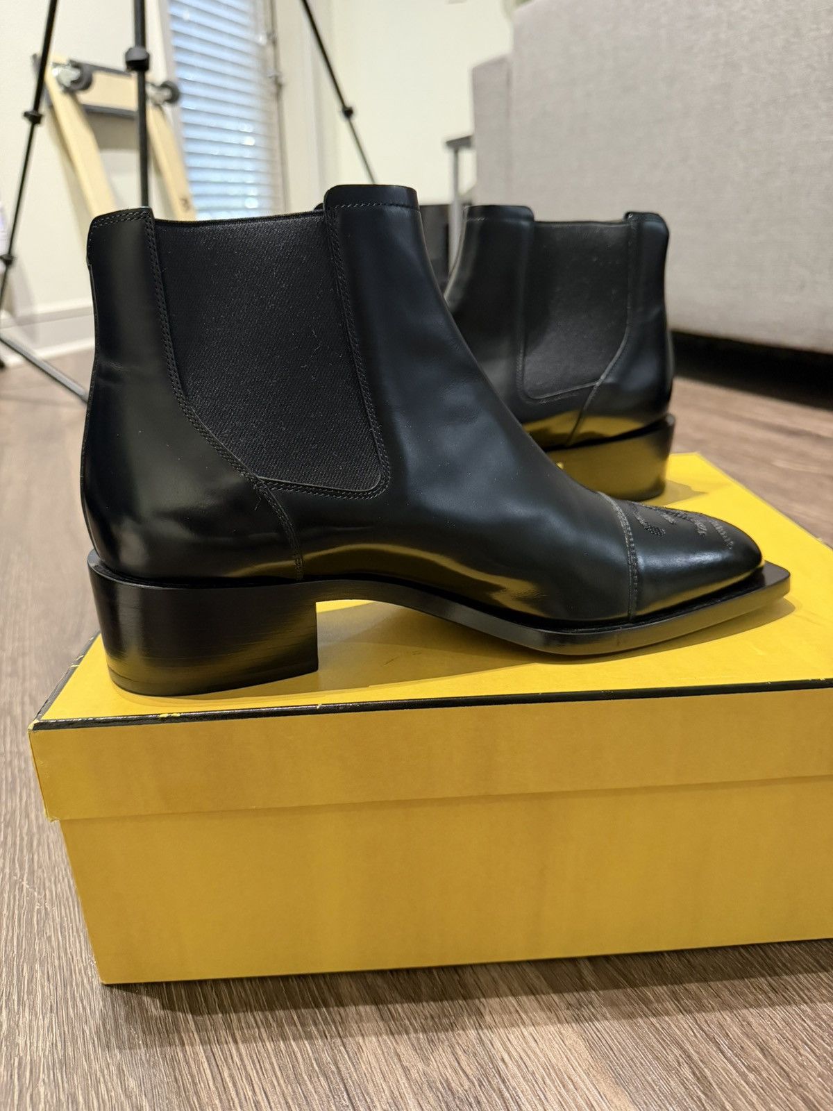Fendi FENDI (Chelsea Boots) Size US 9 / EU 42 - 15 Thumbnail