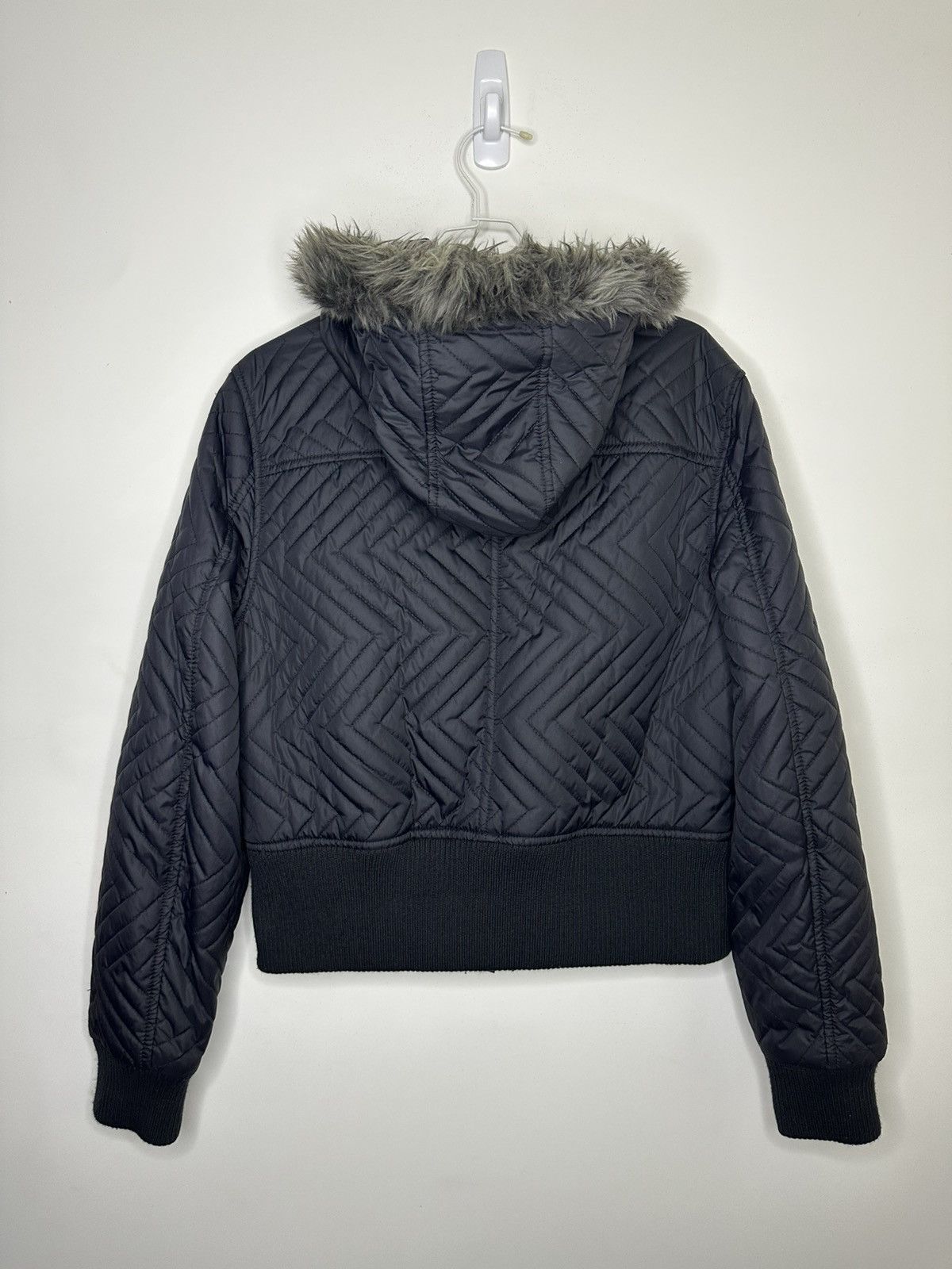 Calvin Klein CALVIN KLEIN PUFFER FUR HOODIE Size S / US 4 / IT 40 - 2 Thumbnail