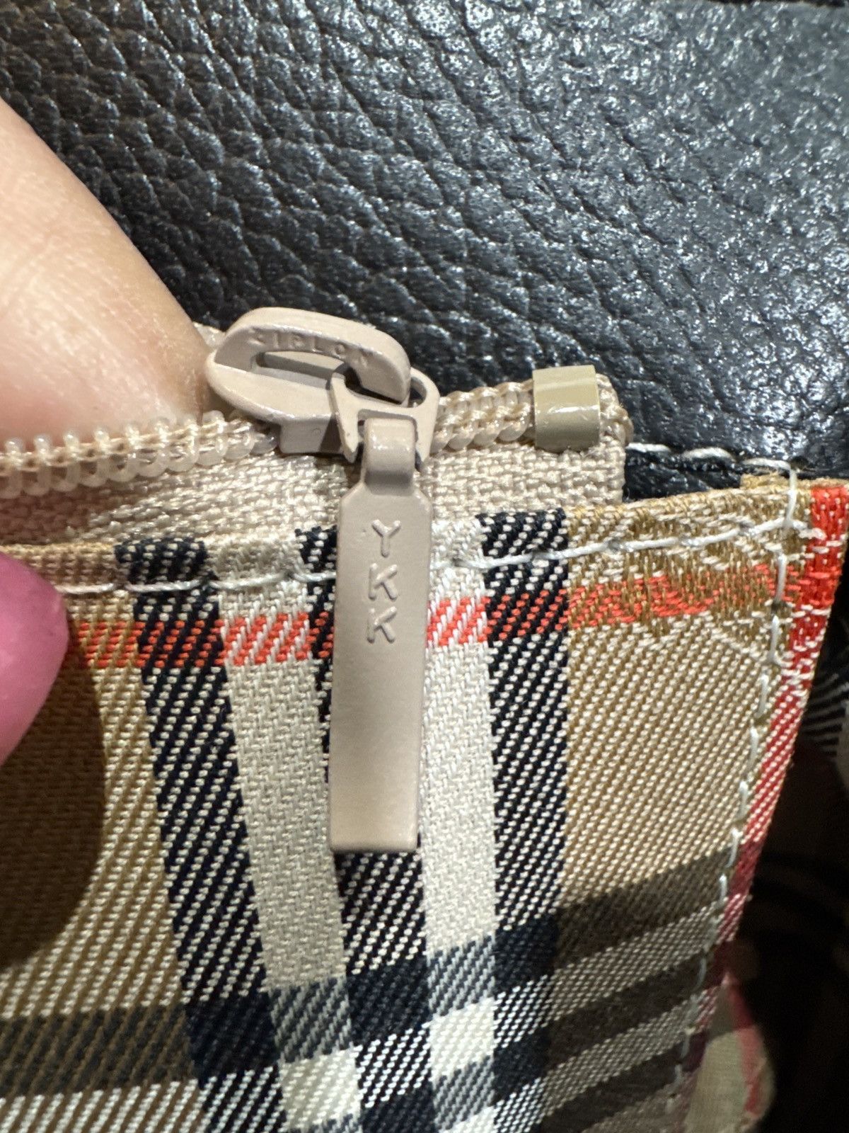 Burberry Burberry Leather Satchel Bag With Nova Check Lining Size ONE SIZE - 23 Thumbnail