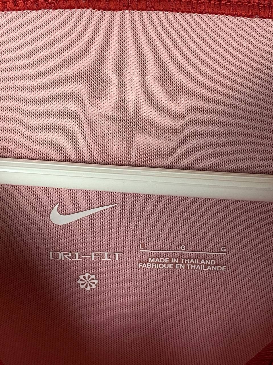 Nike 2022 2023 | Ronaldo 7# Portugal Nike Vintage Jersey Size US L / EU 52-54 / 3 - 8 Thumbnail