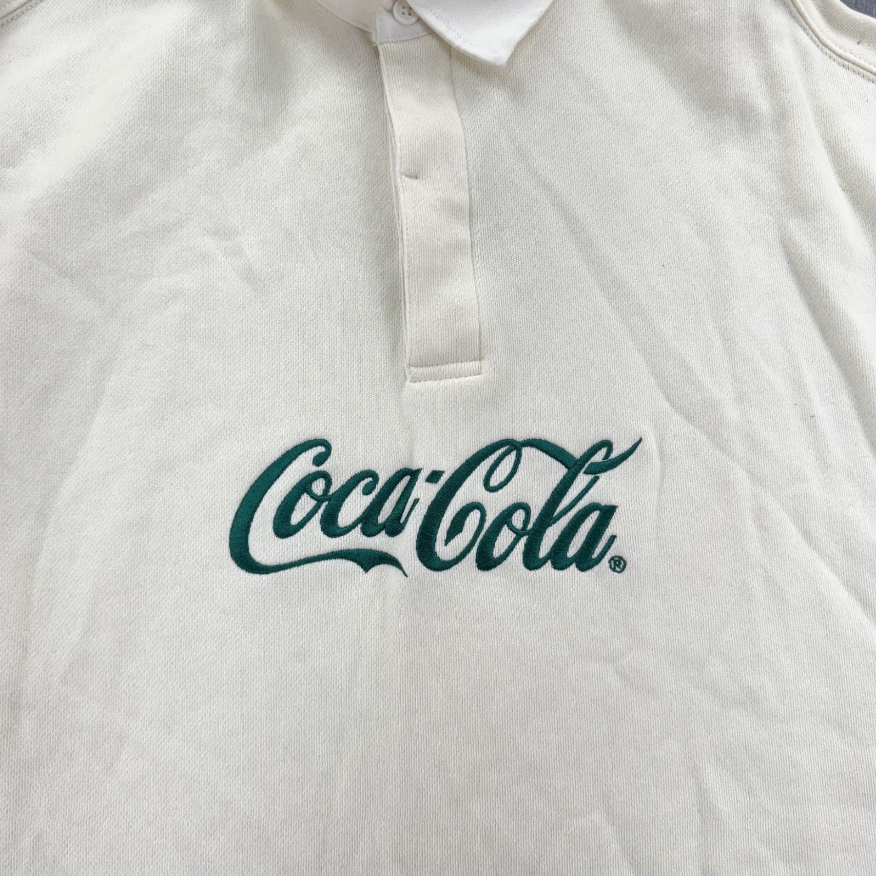 H&M H&M Coca-Cola Pullover Shirt Mens Medium Long Sleeve Rugby Embroidered Graphic Print Coca-Cola Bottle Logo Collared Polo Retro Collaboration Size US M / EU 48-50 / 2 - 2 Thumbnail